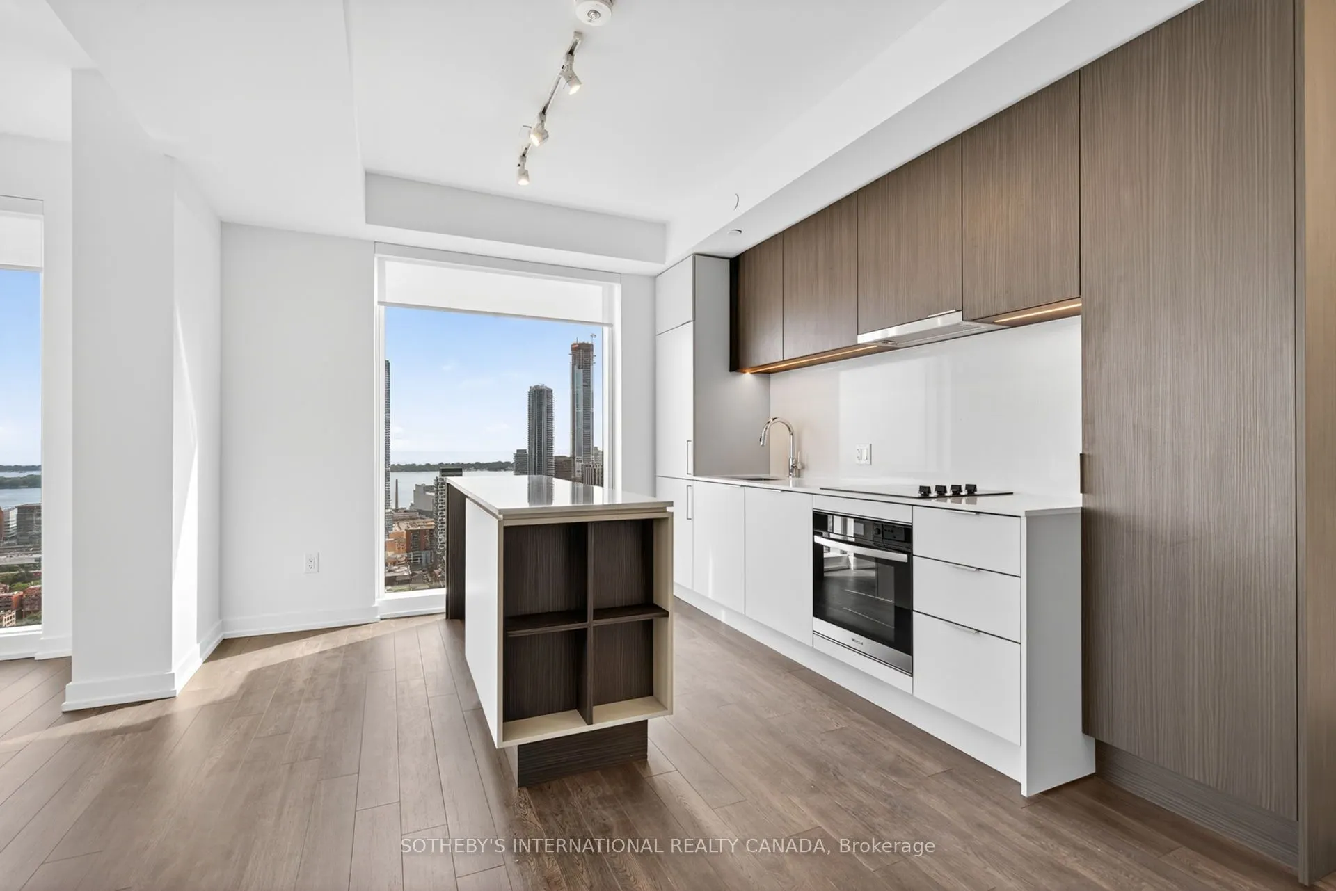 89 Church Street, #4207