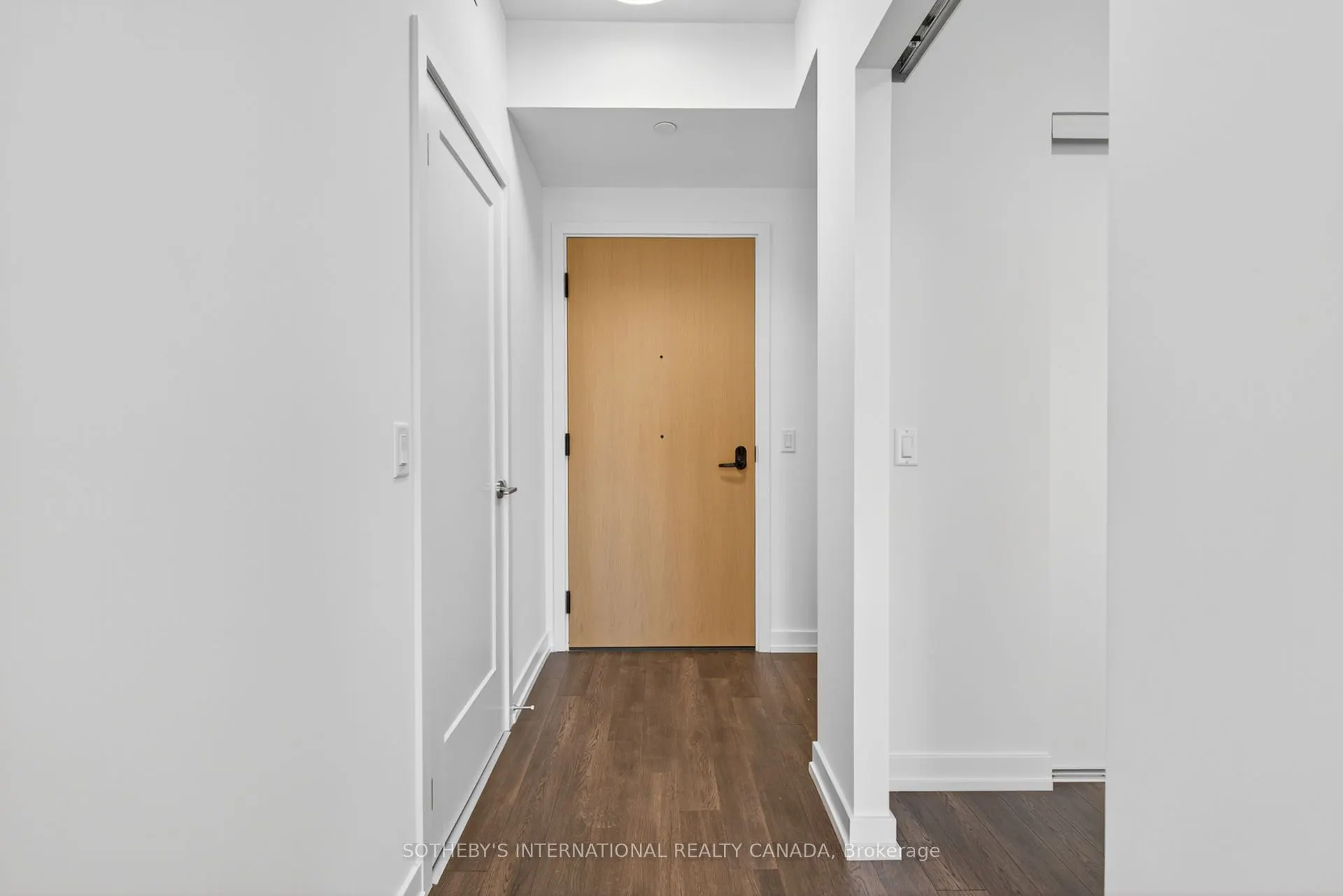 89 Church Street, #4207