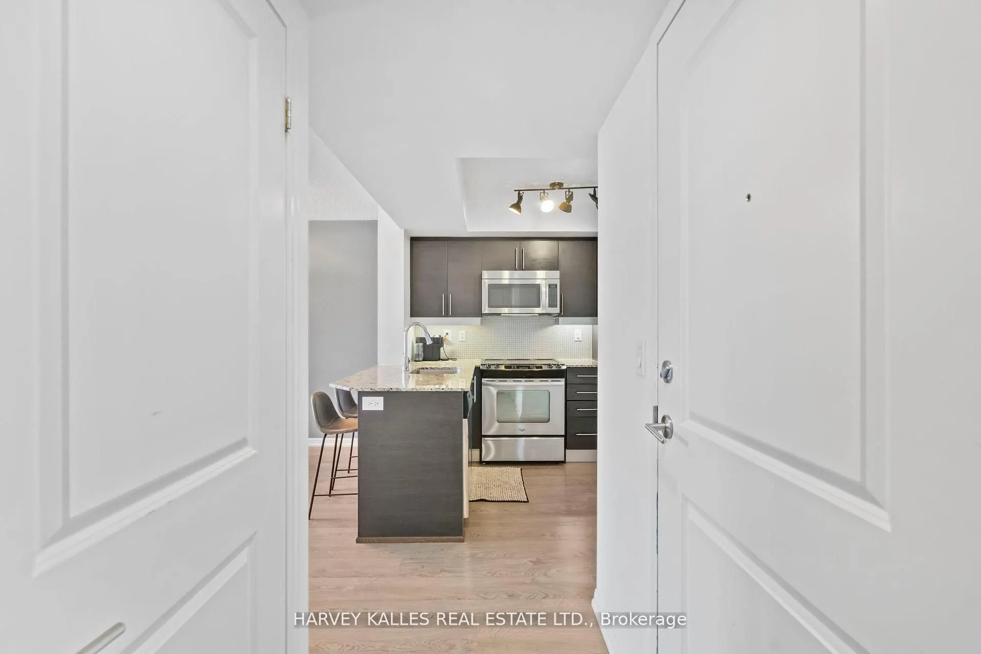 125 Western Battery Road, #1316