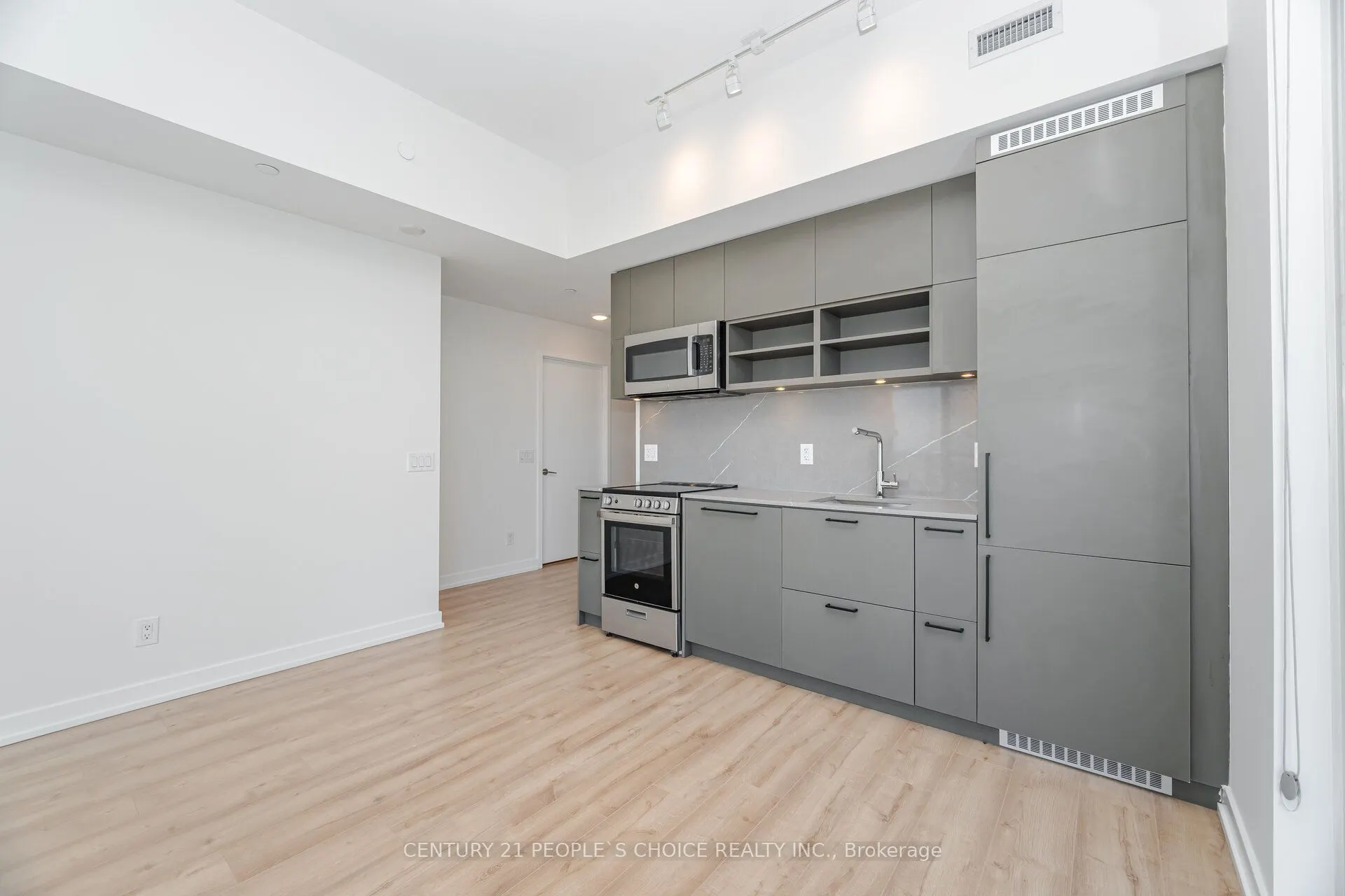 135 East Liberty Street, #2410