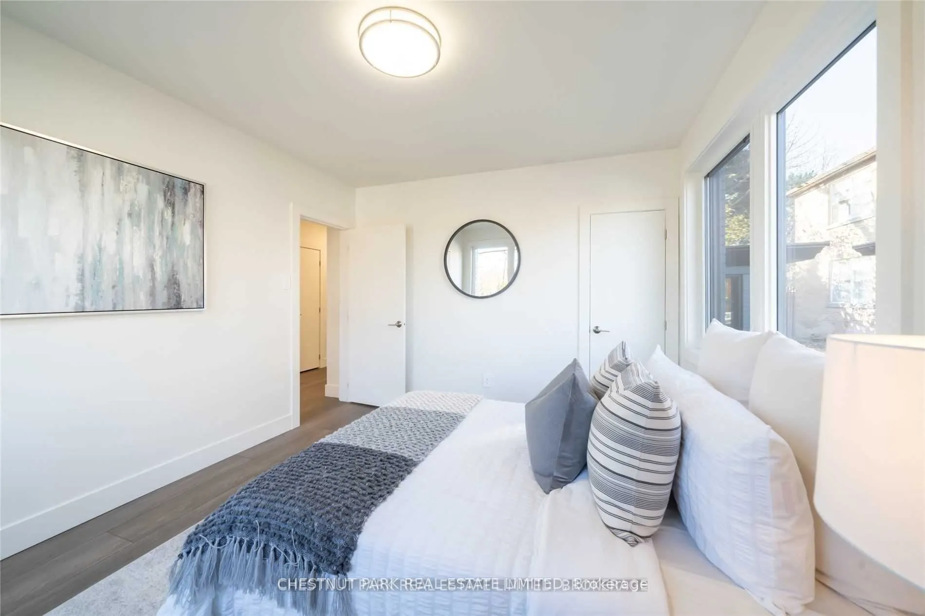1472 Avenue Road, #5