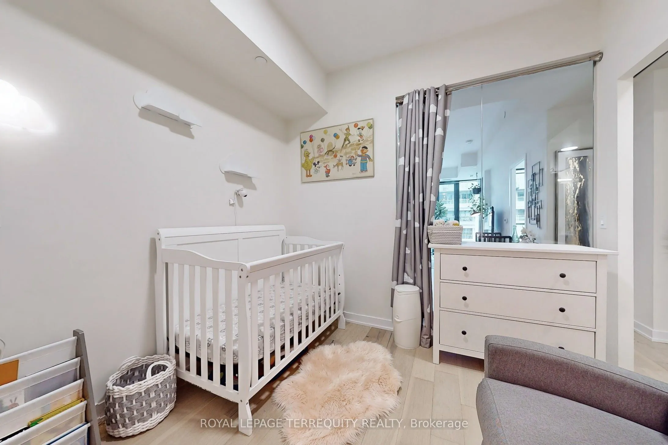 840 St Clair Avenue W, #612