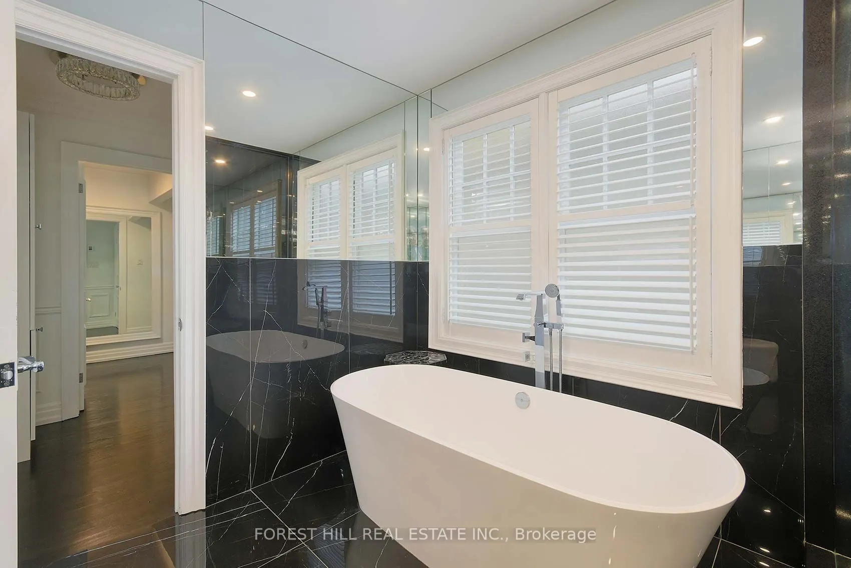 16 Forest Ridge Drive