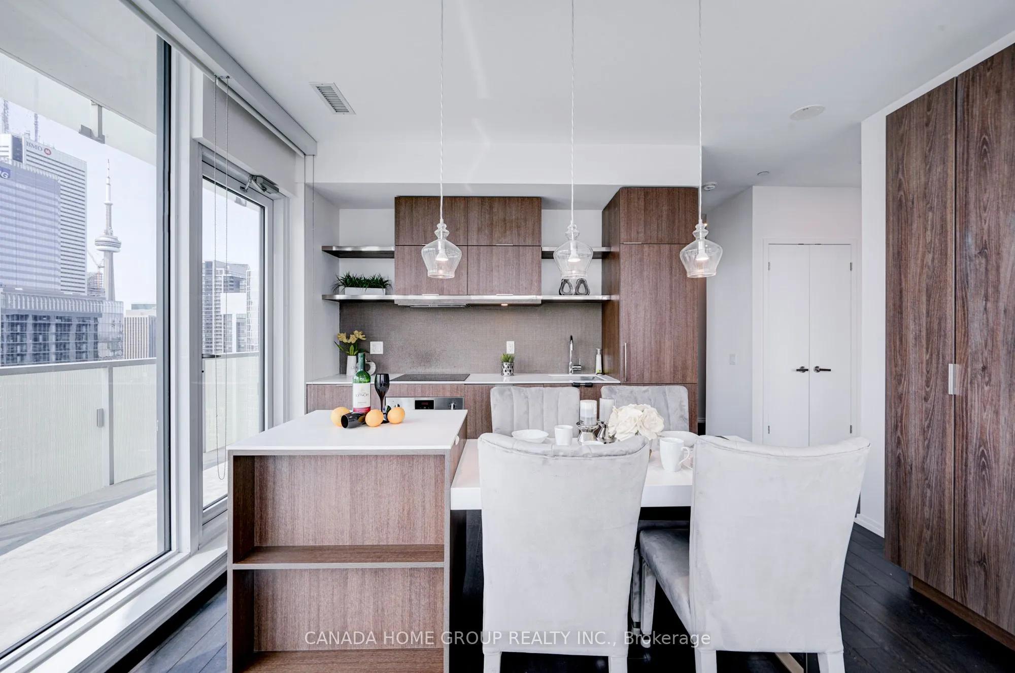 197 Yonge Street, #3605