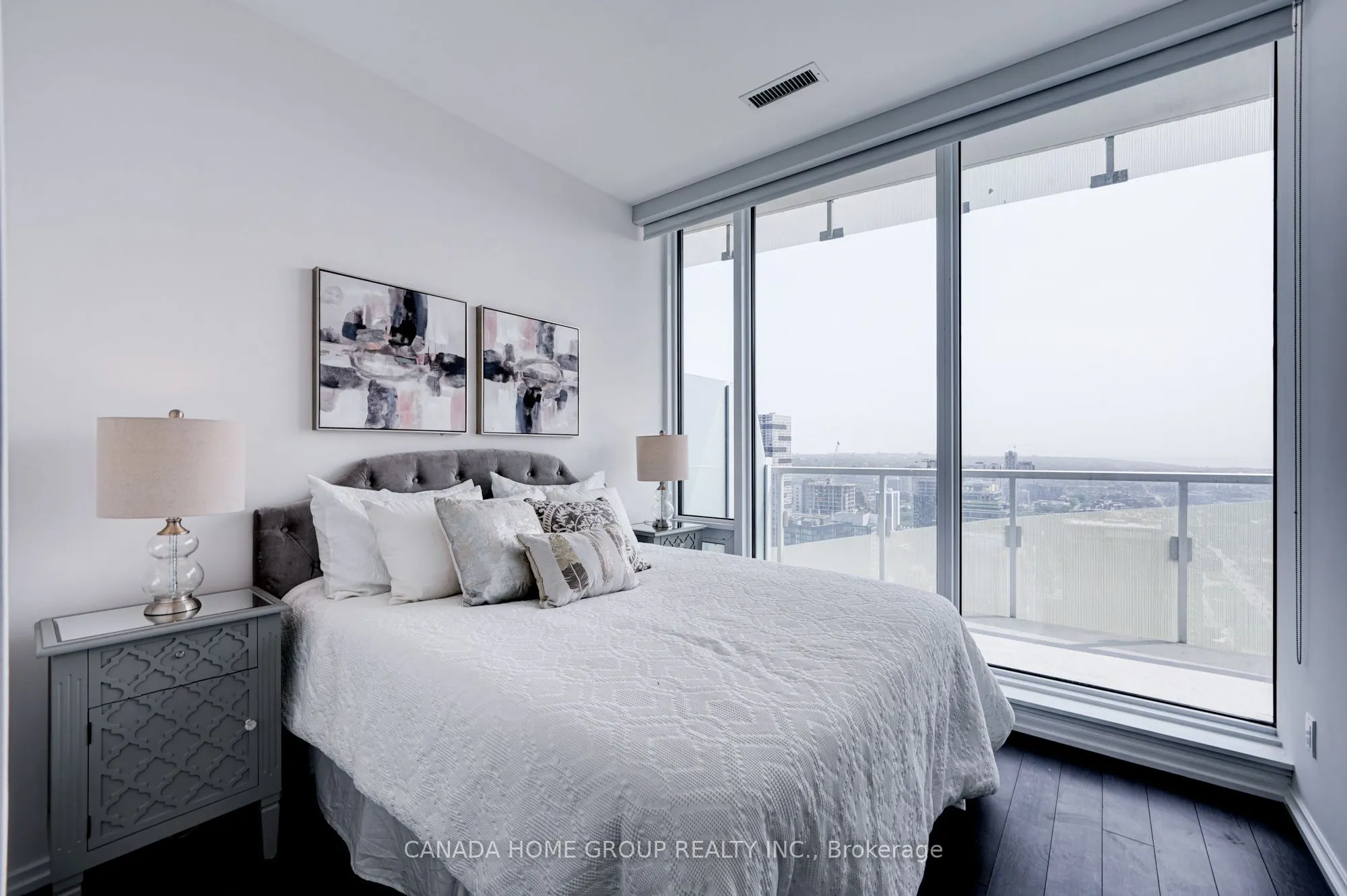 197 Yonge Street, #3605