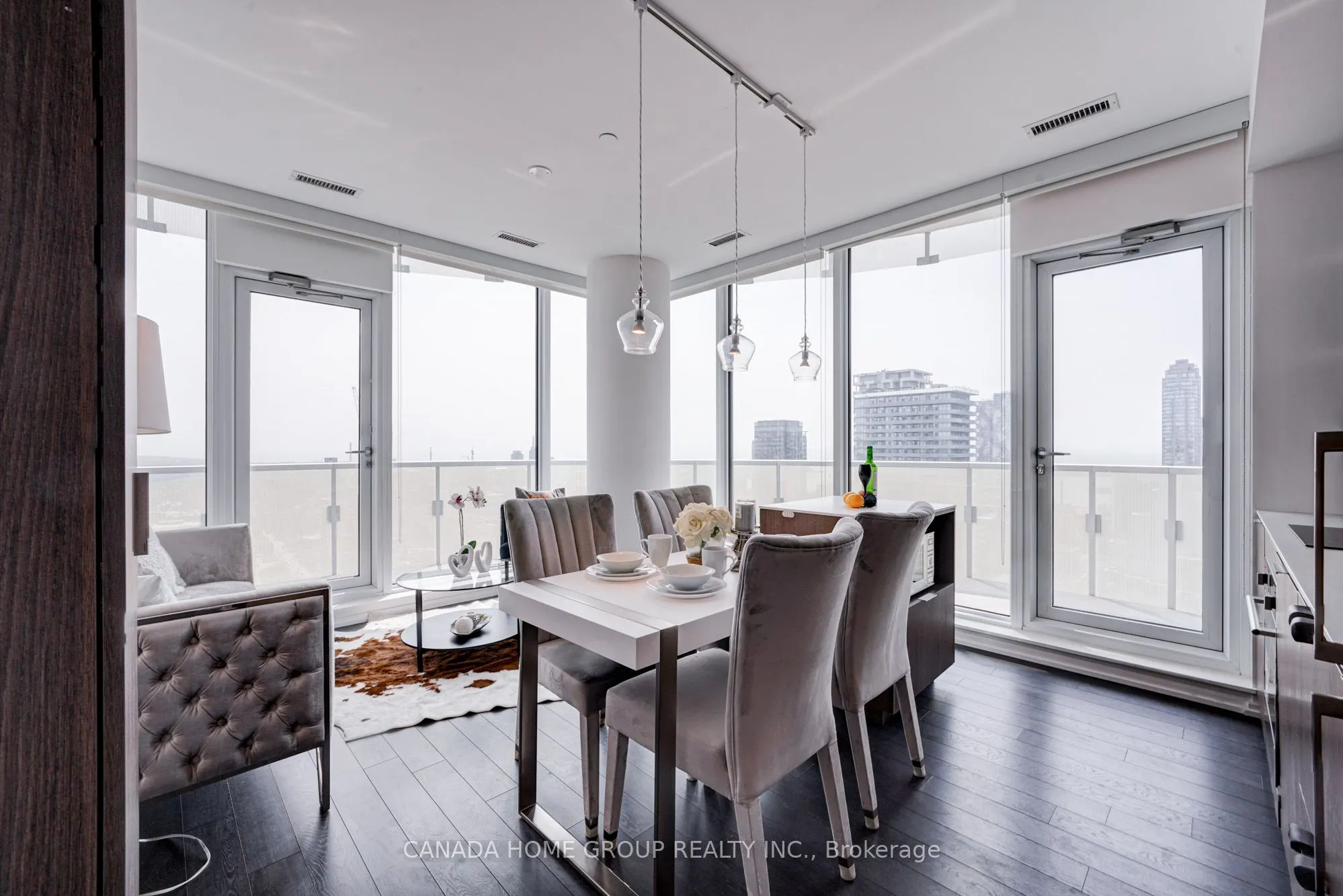 197 Yonge Street, #3605