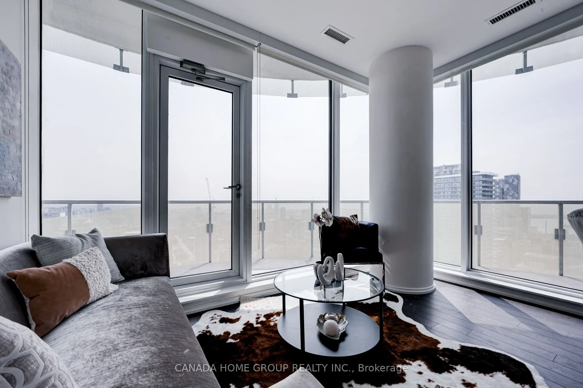 197 Yonge Street, #3605