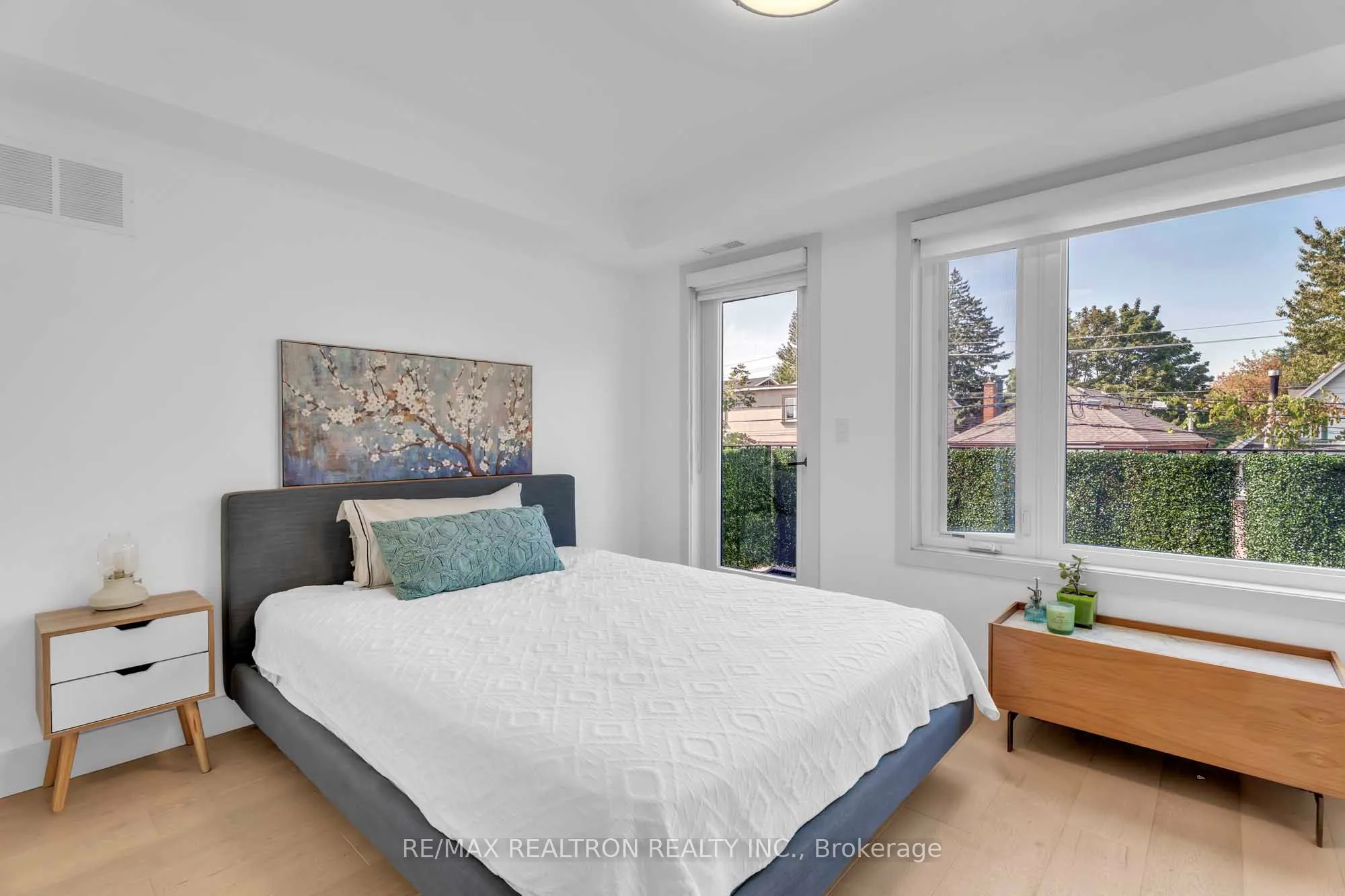 38 Alameda Avenue
