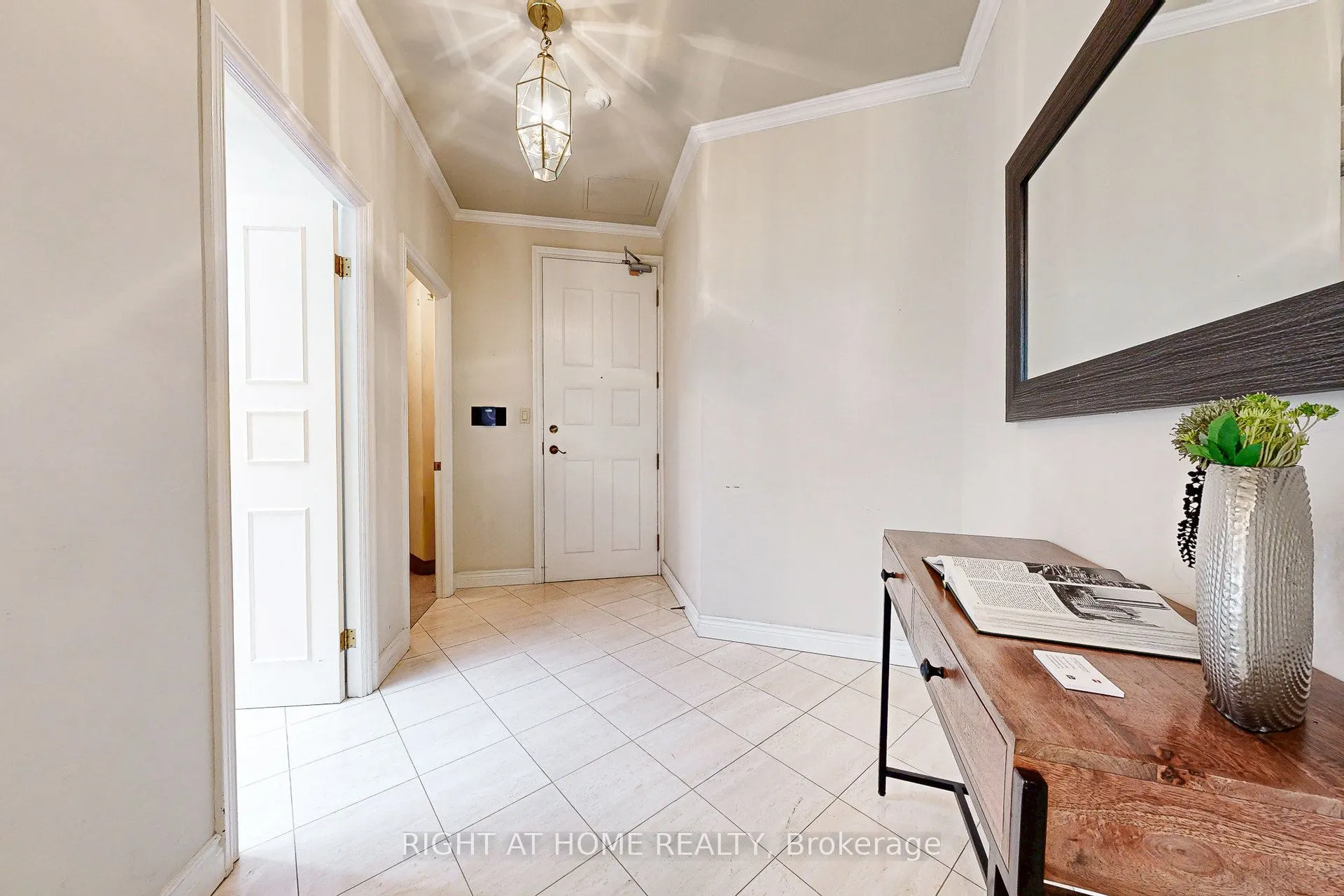85 Skymark Drive, #PH1