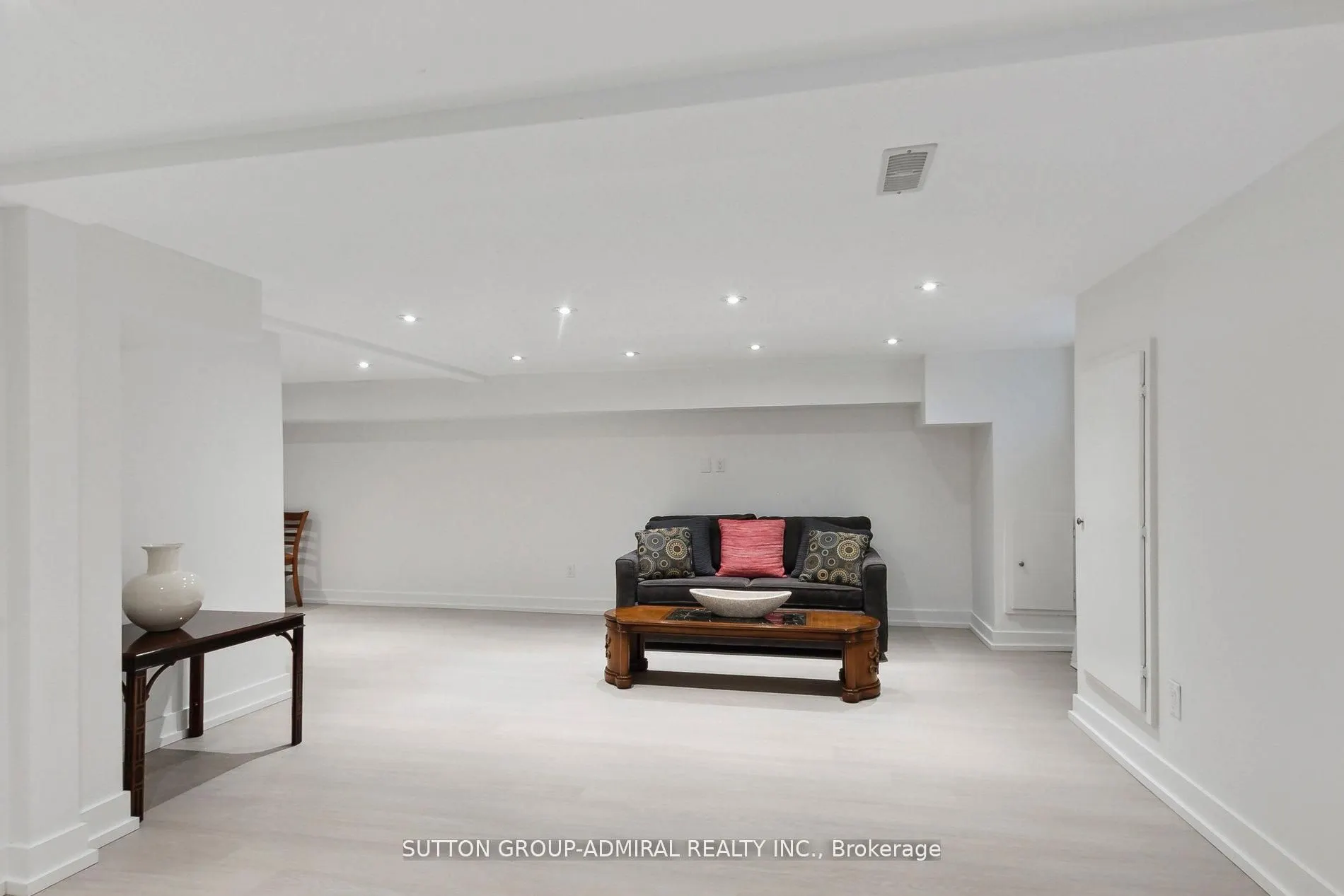 34 Elvina Gardens