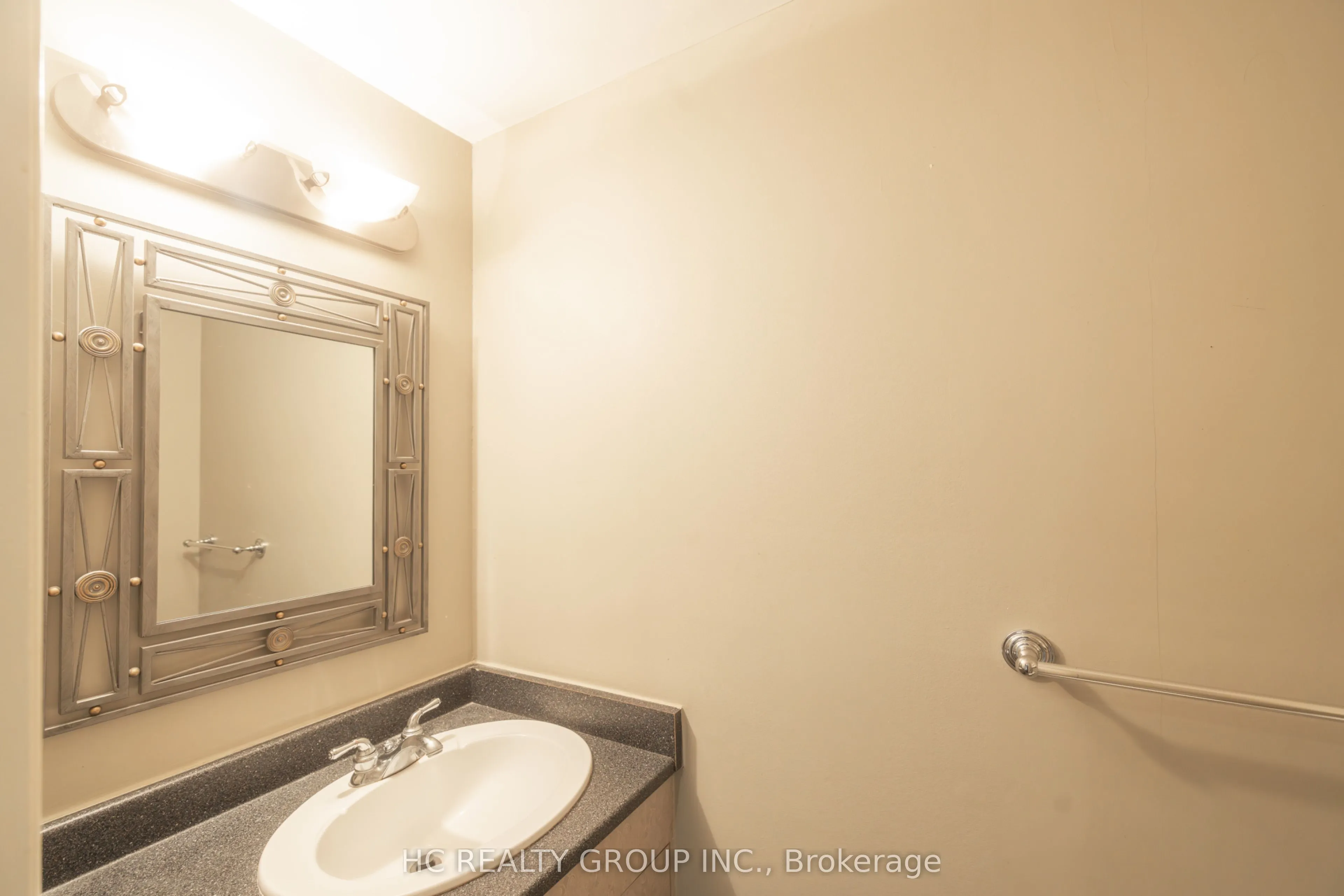 39 Dallington Drive