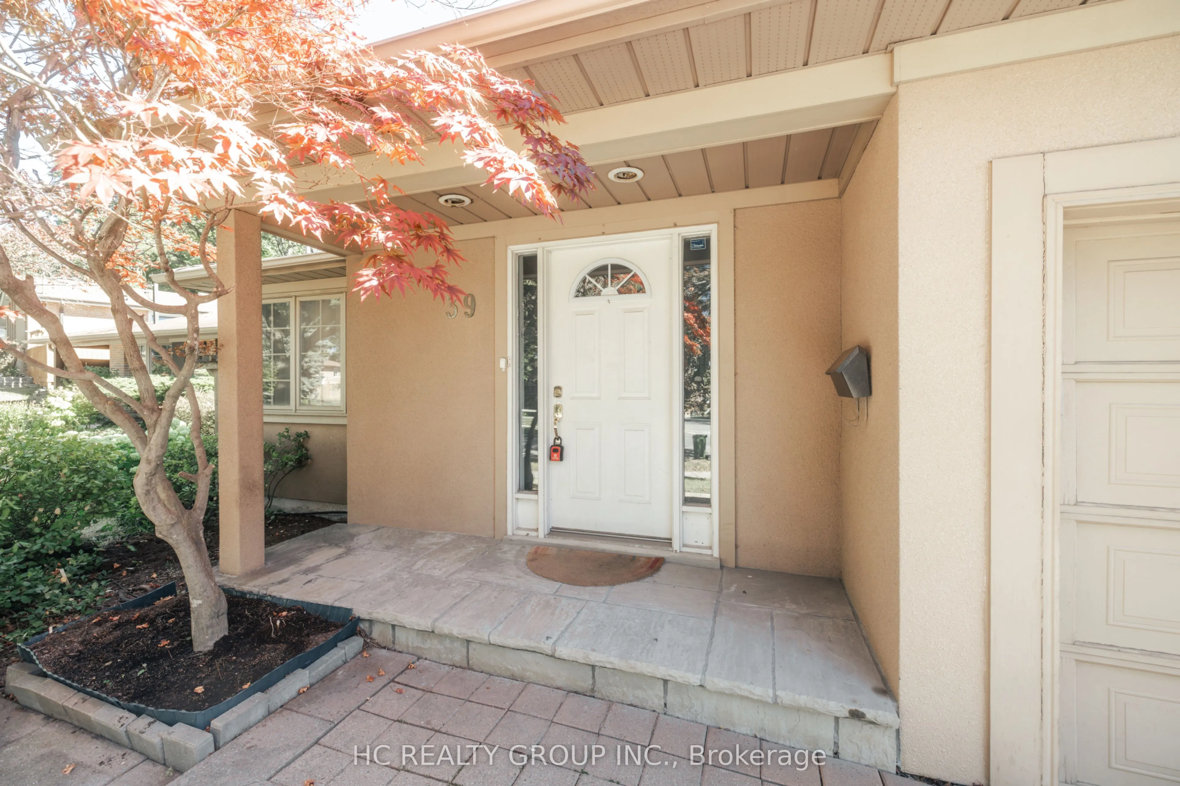 39 Dallington Drive