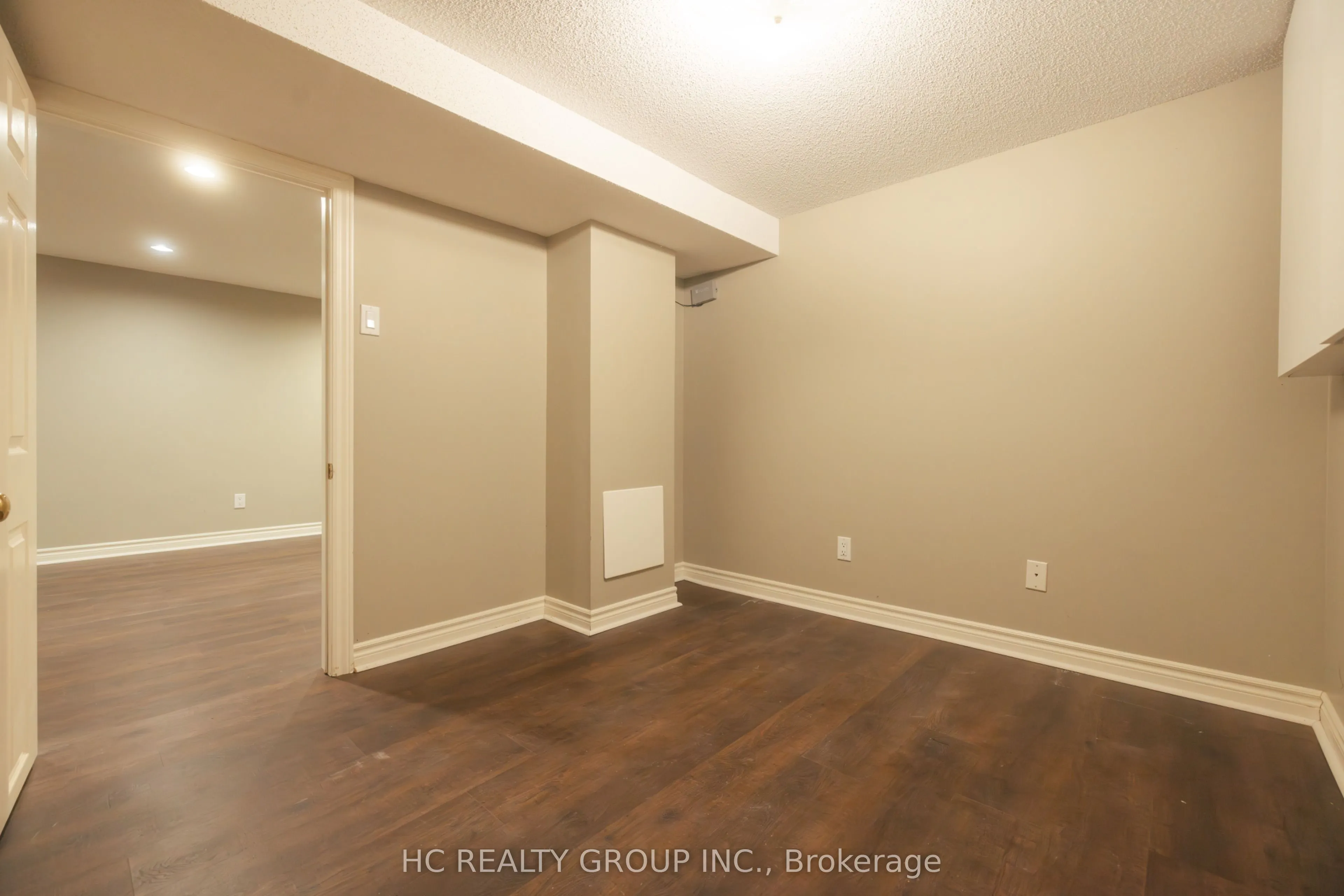 39 Dallington Drive