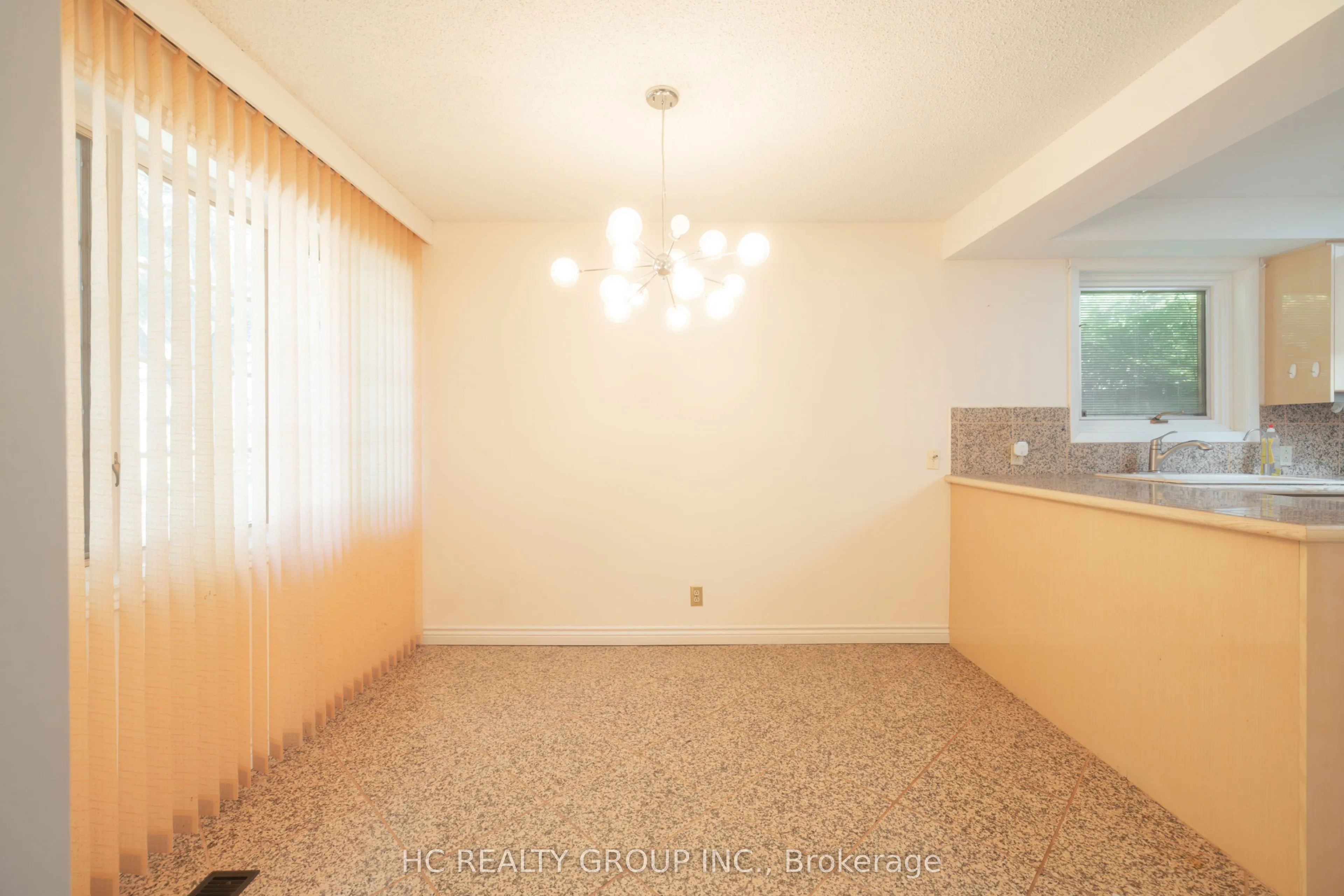 39 Dallington Drive