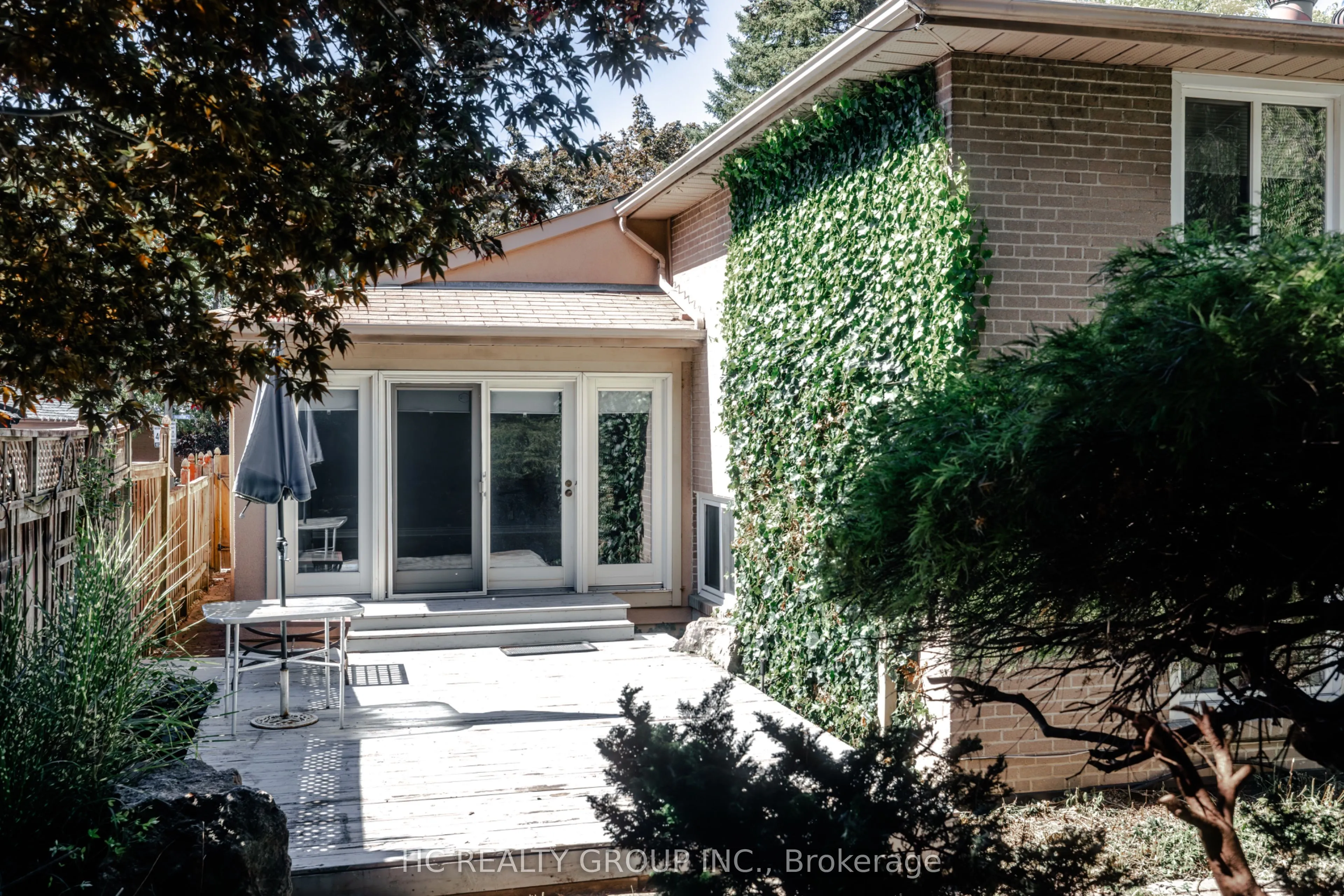 39 Dallington Drive
