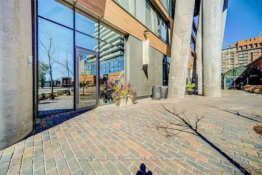 70 Distillery Lane, #3606