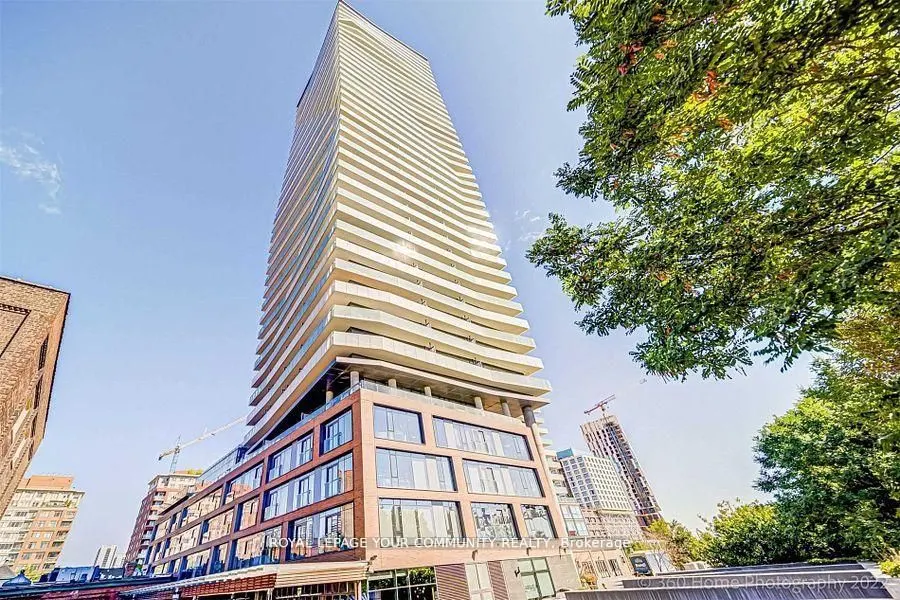 70 Distillery Lane, #3606