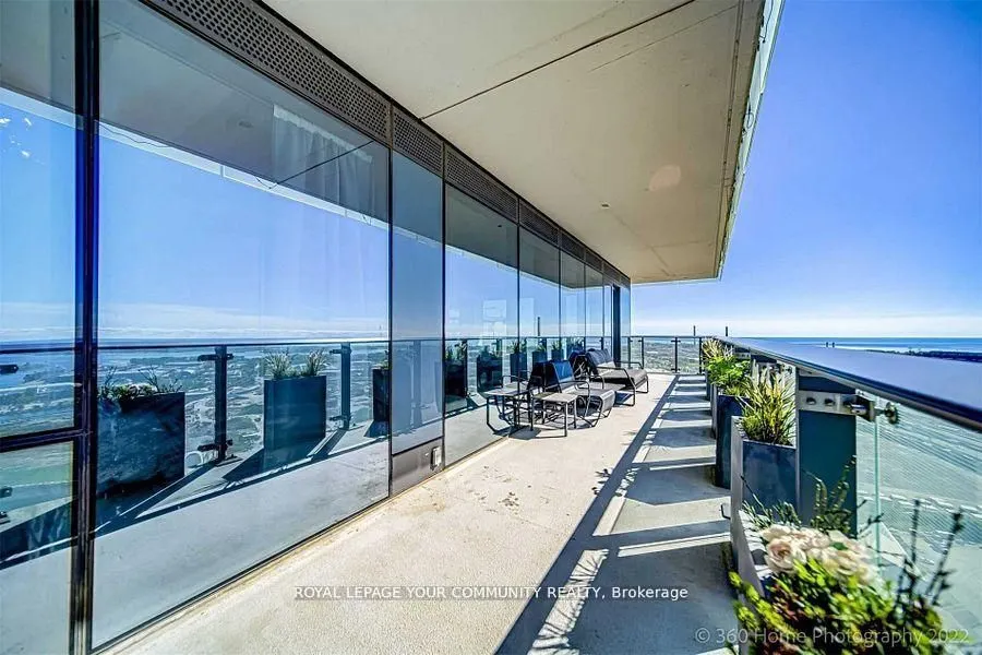 70 Distillery Lane, #3606