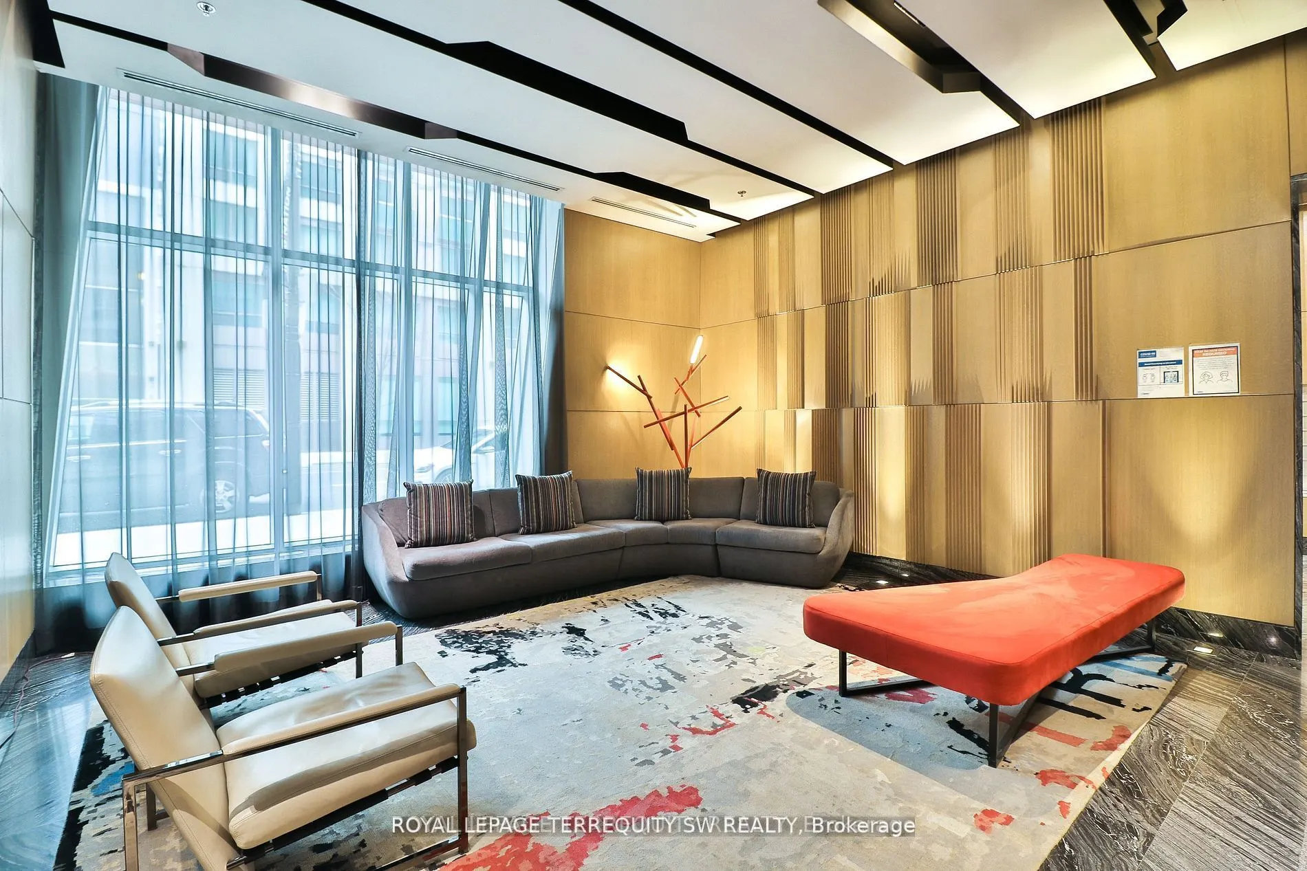 199 Richmond Street W, #2202