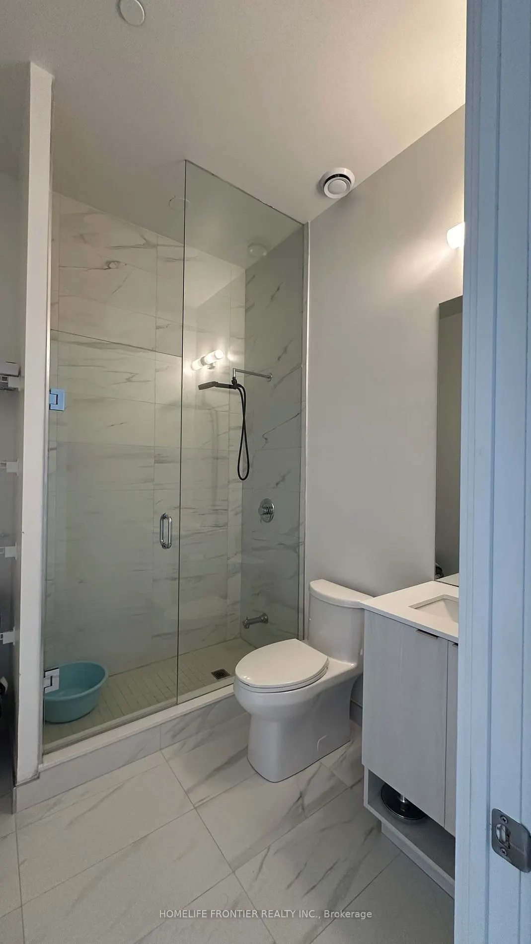 138 Downes Street, #Ph102