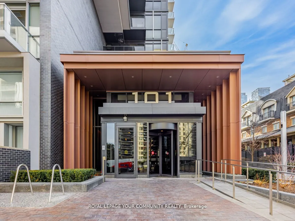 101 Erskine Avenue, #1402