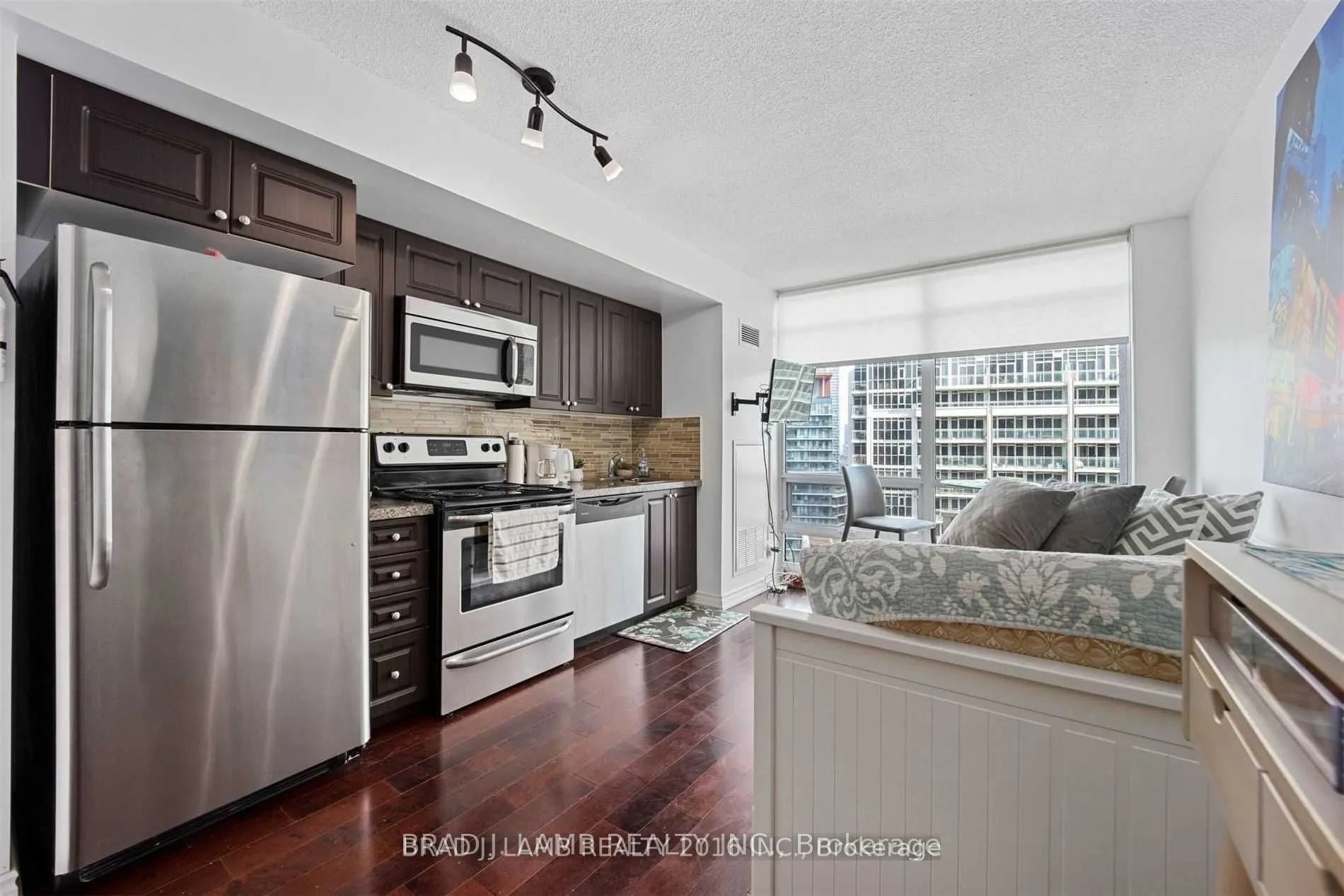 209 Fort York Boulevard