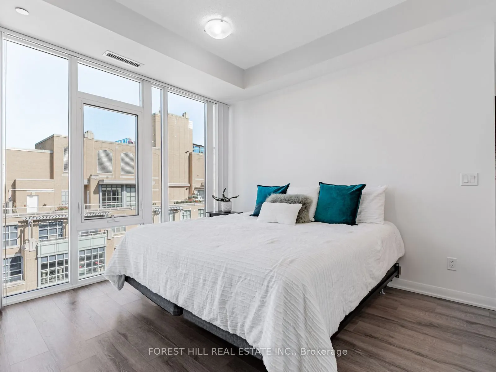 435 Richmond Street W, #PH 108