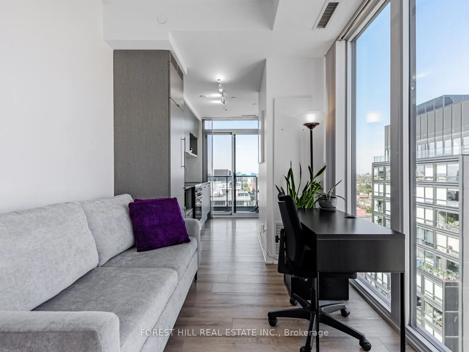 435 Richmond Street W, #PH 108