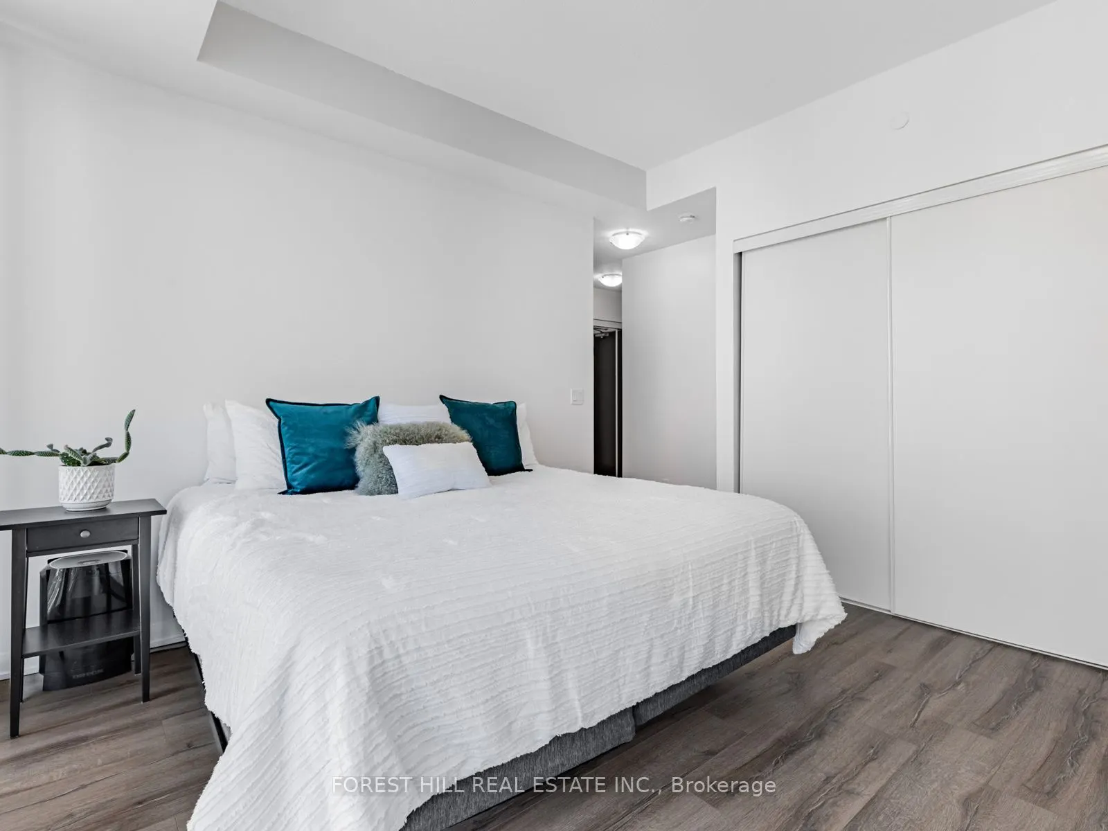 435 Richmond Street W, #PH 108