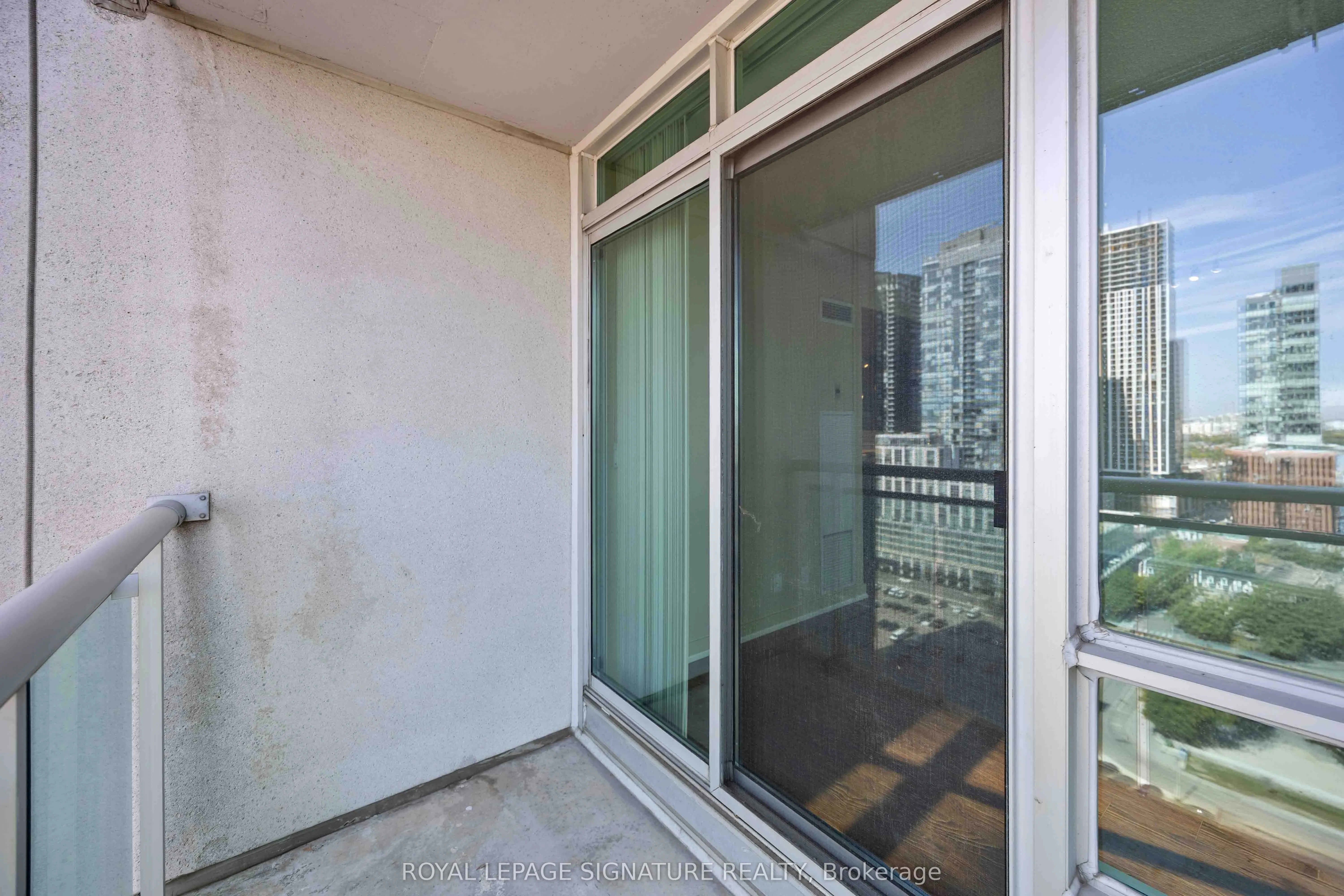 381 Front Street W, #2602