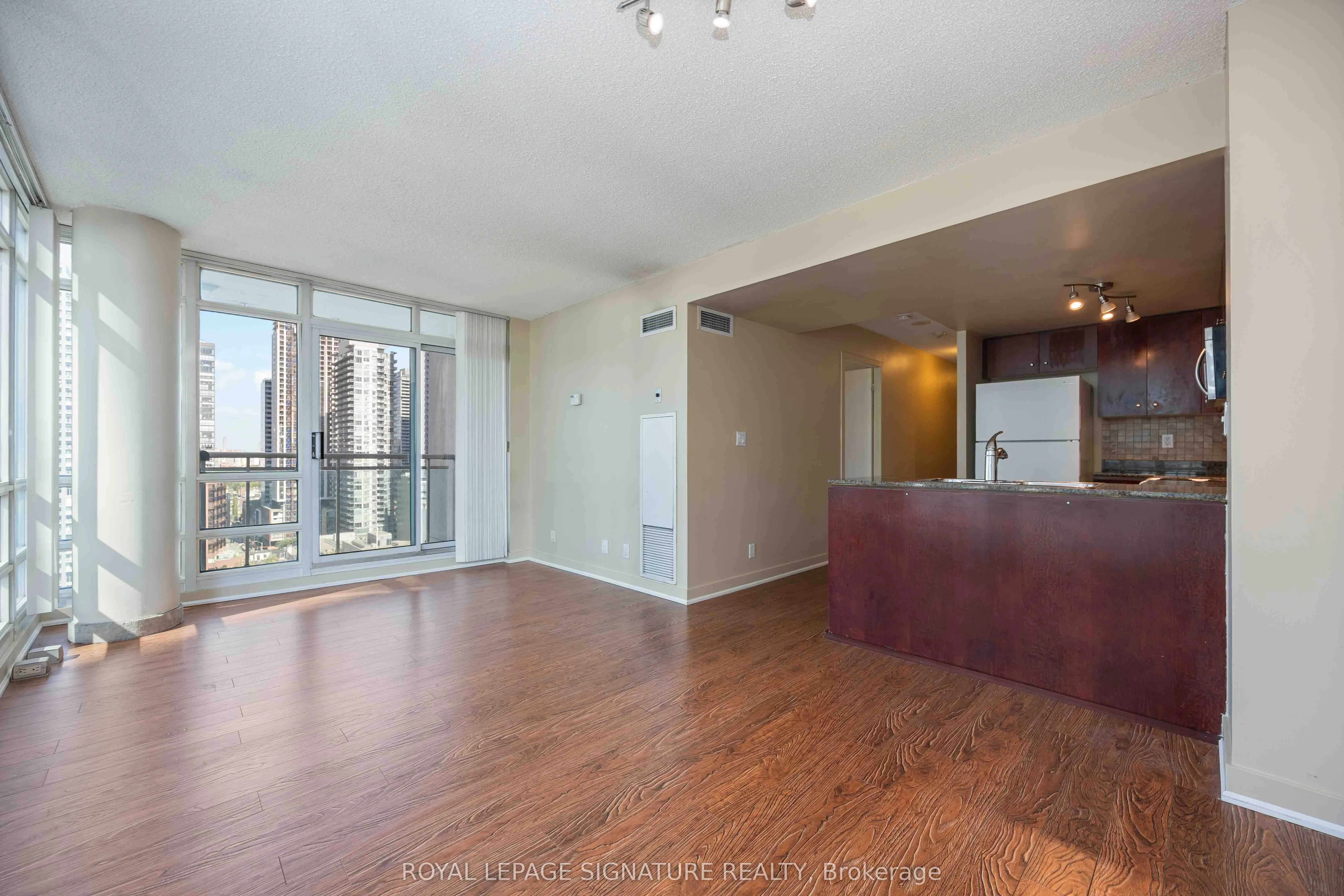 381 Front Street W, #2602