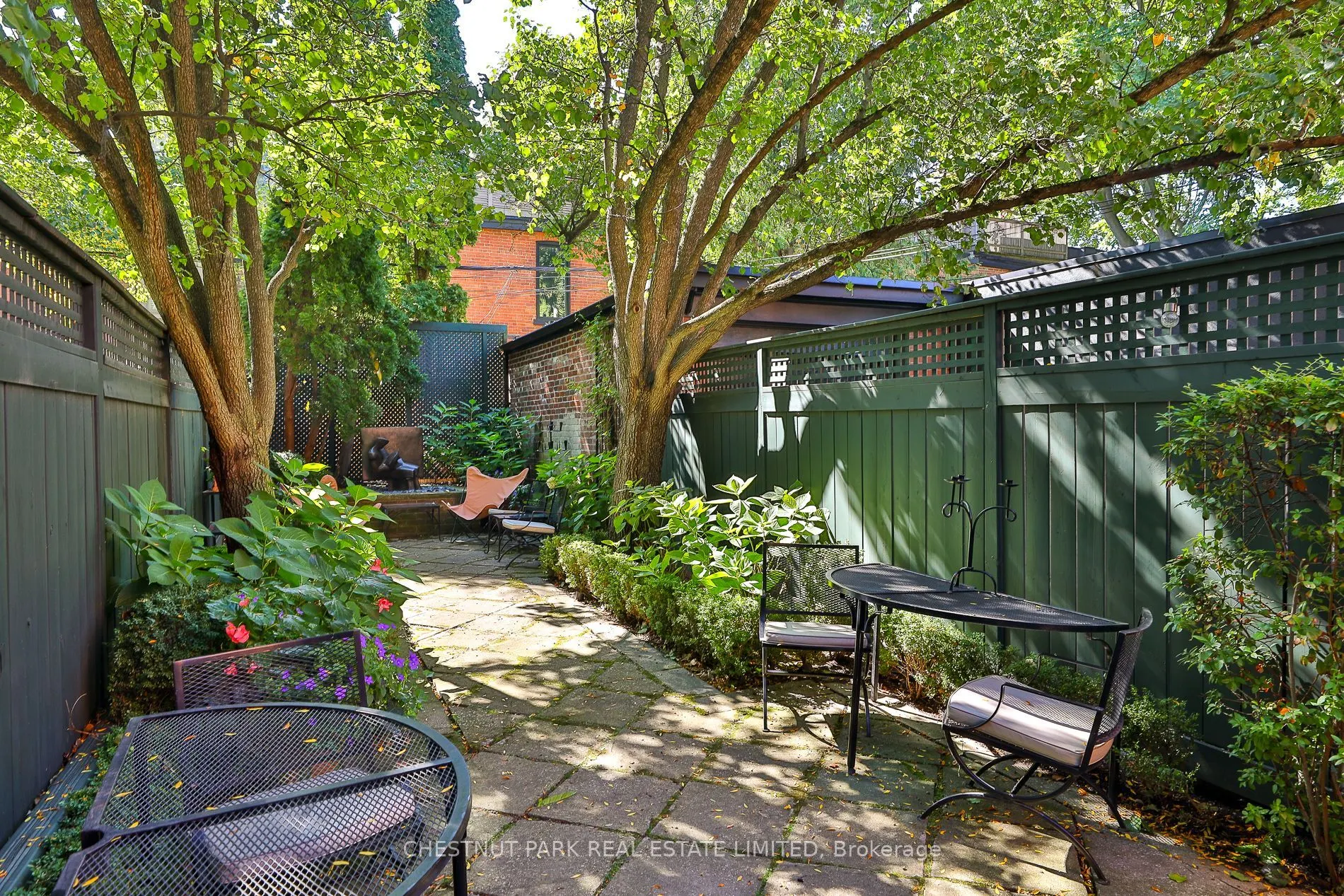 17 Bernard Avenue