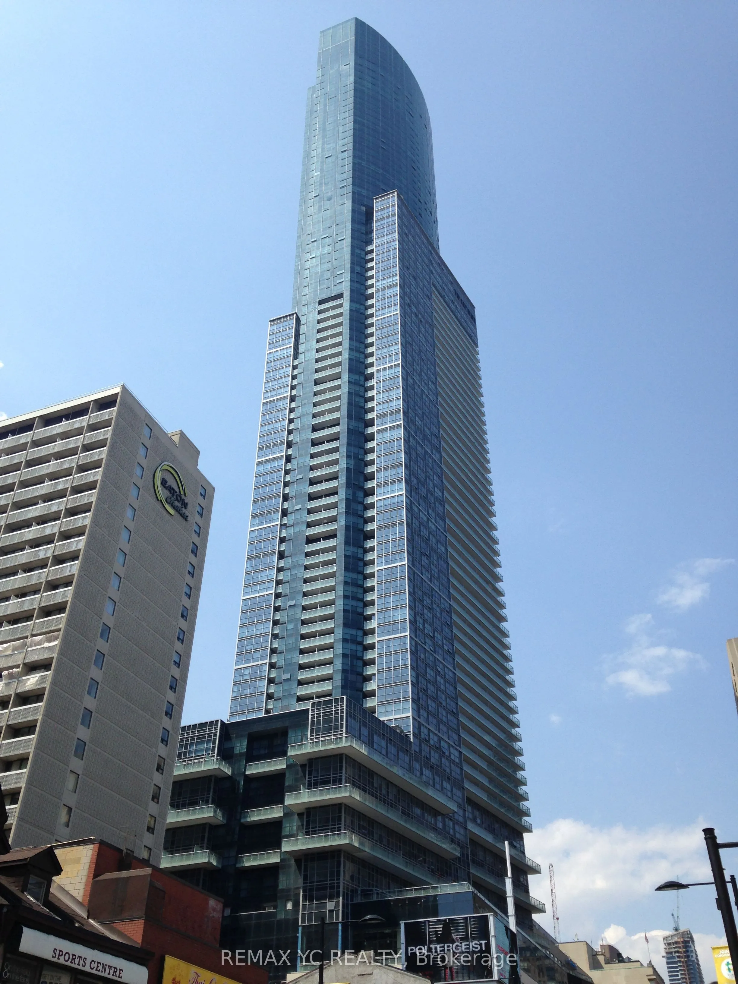 386 Yonge Street, #2806
