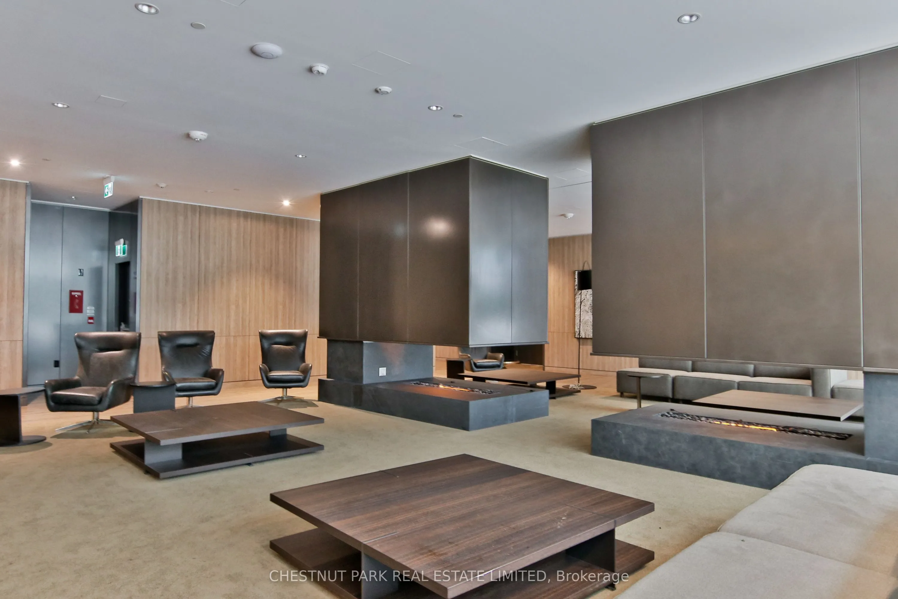 576 Front Street W, #1619
