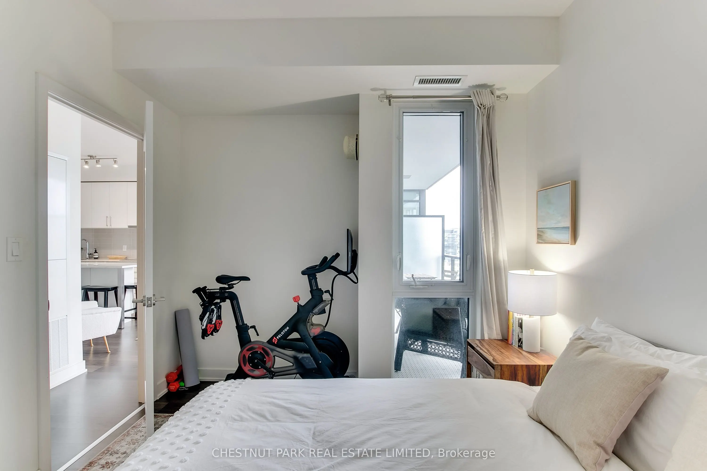 576 Front Street W, #1619