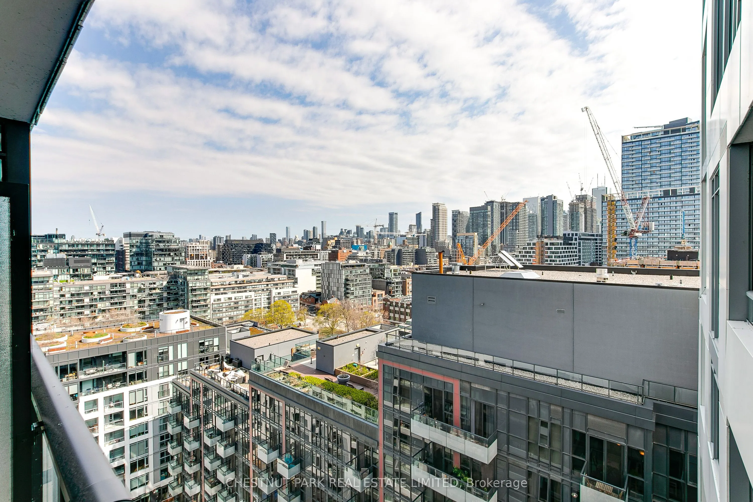 576 Front Street W, #1619