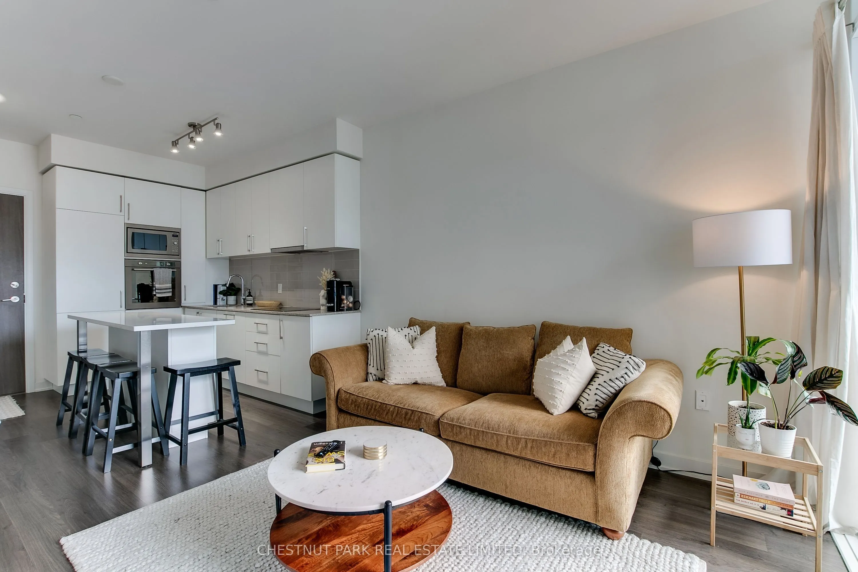 576 Front Street W, #1619