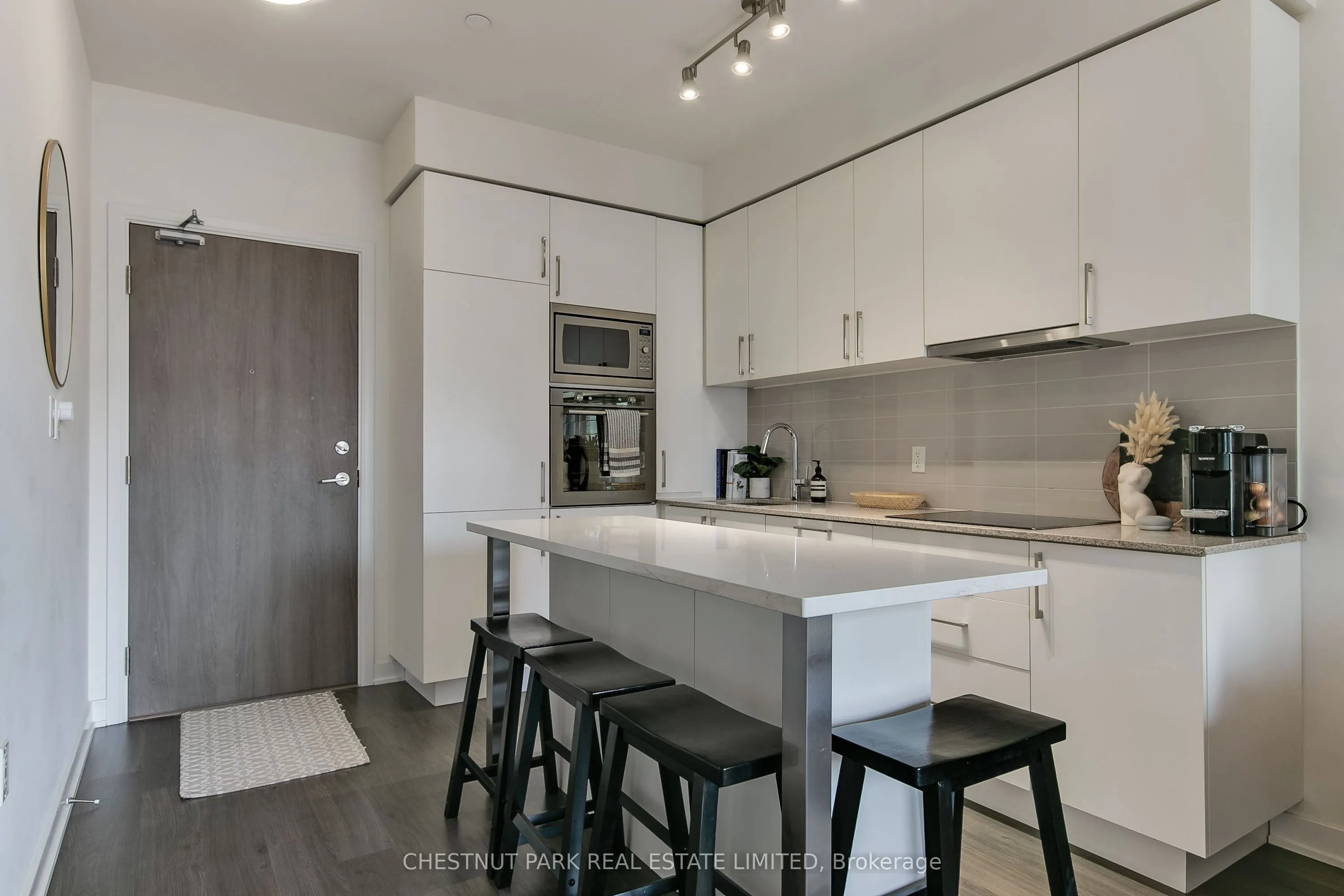 576 Front Street W, #1619