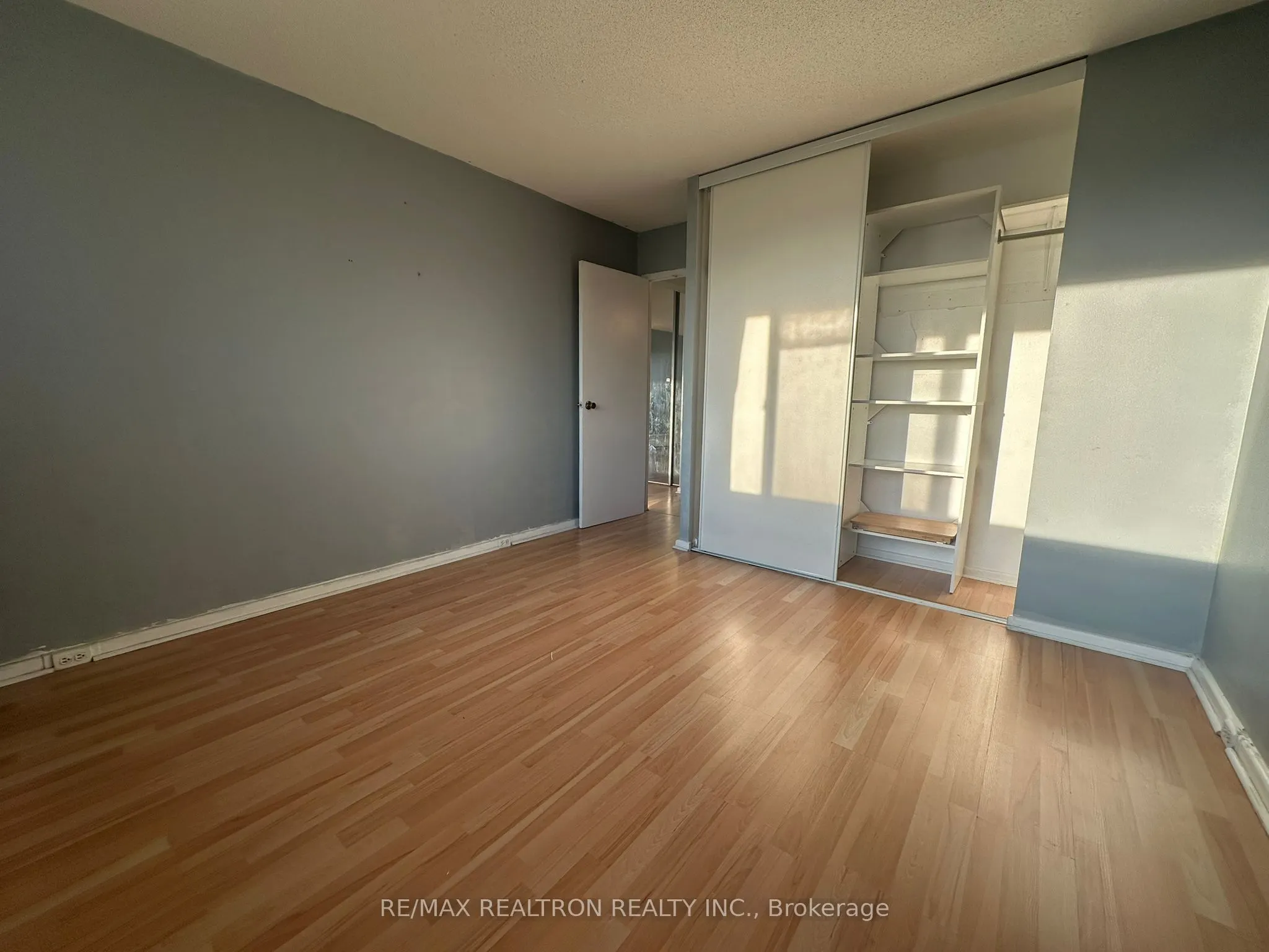 725 Don Mills Road, #605