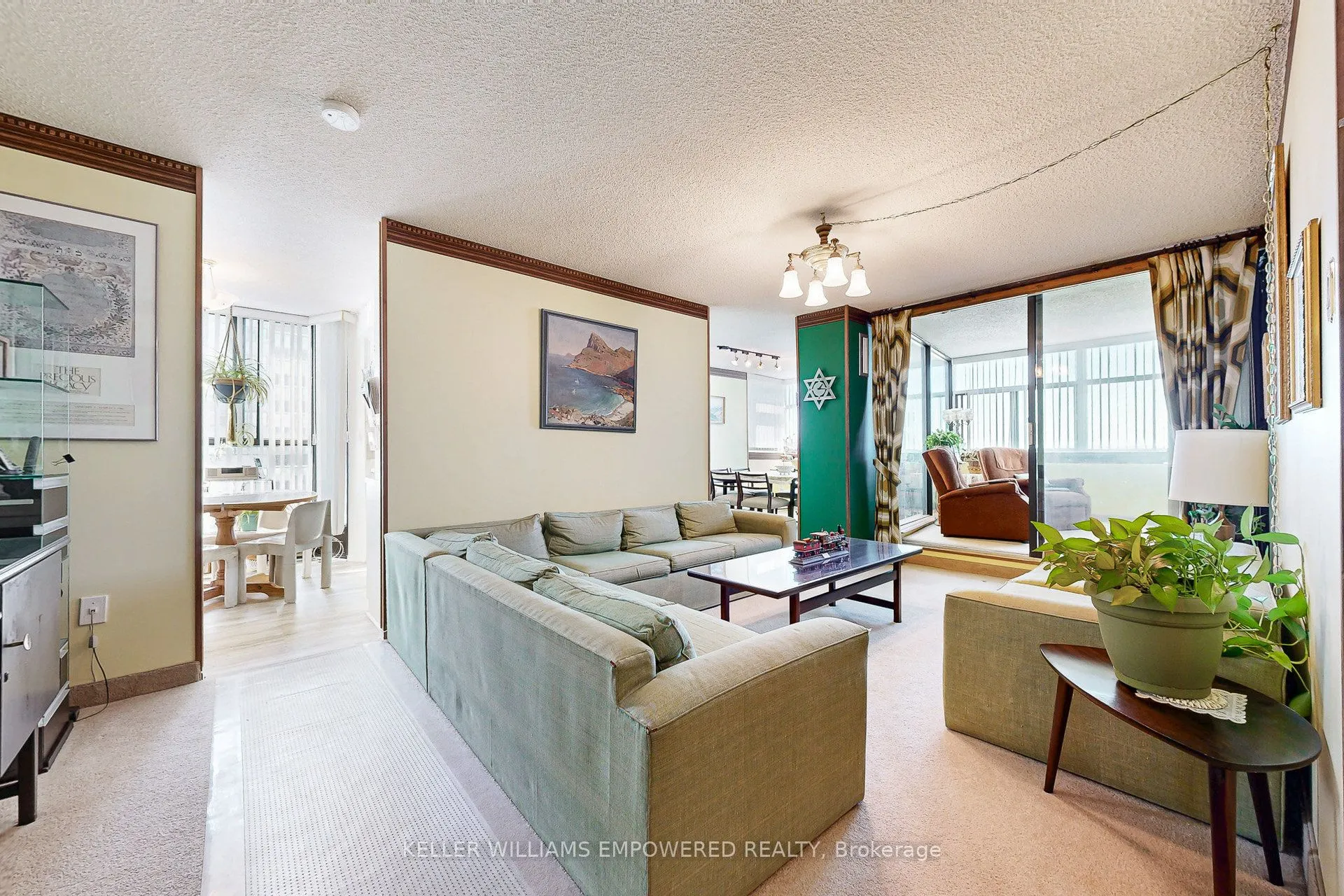 100 Antibes Drive, #2307