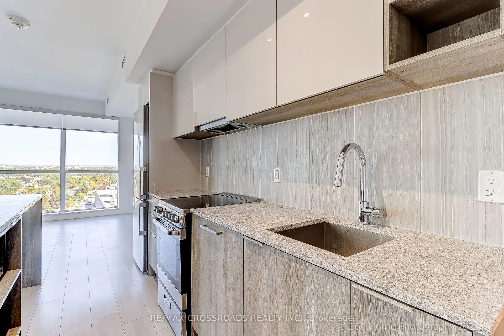 31 Tippett Road, #1306