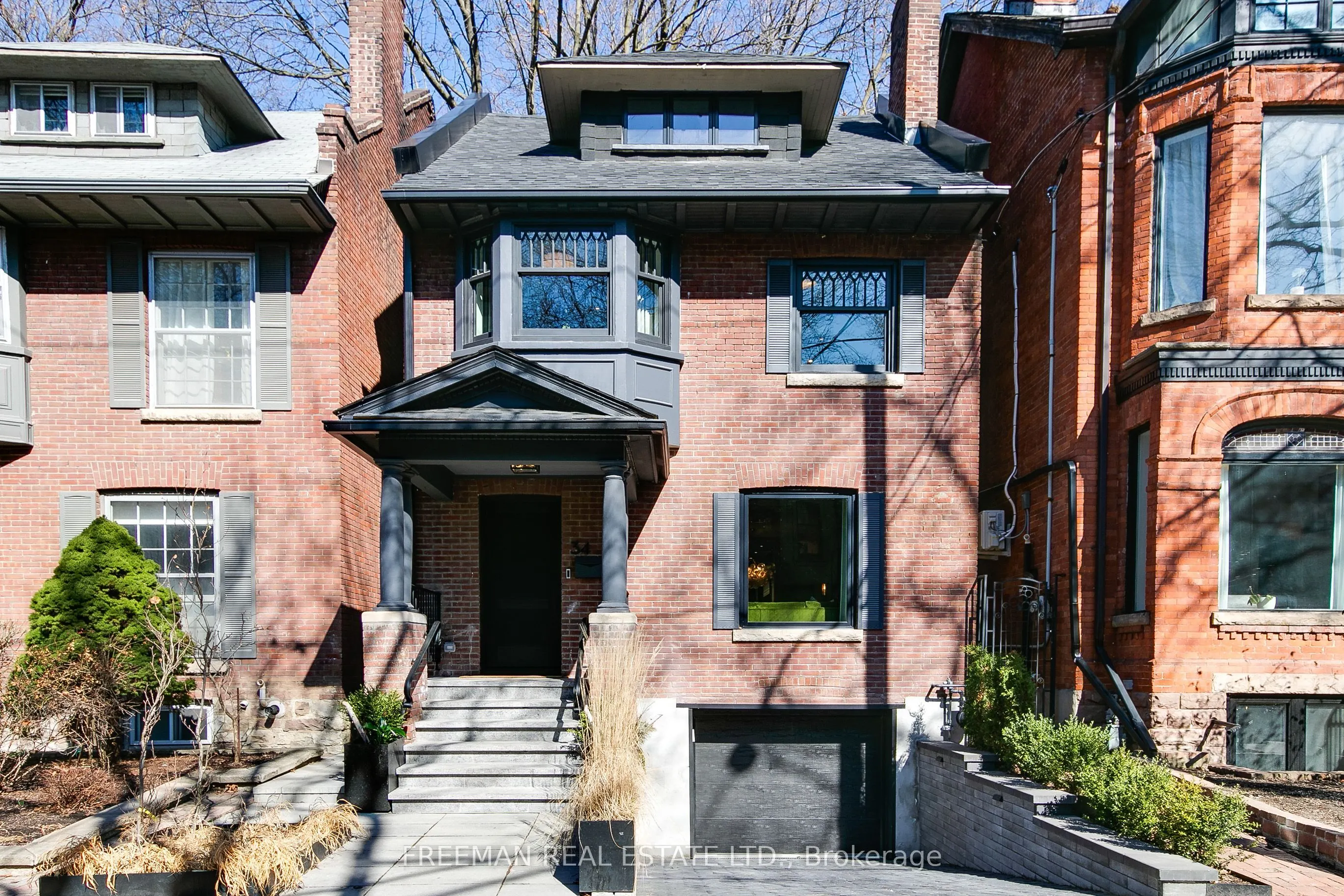 34 Tranby Avenue