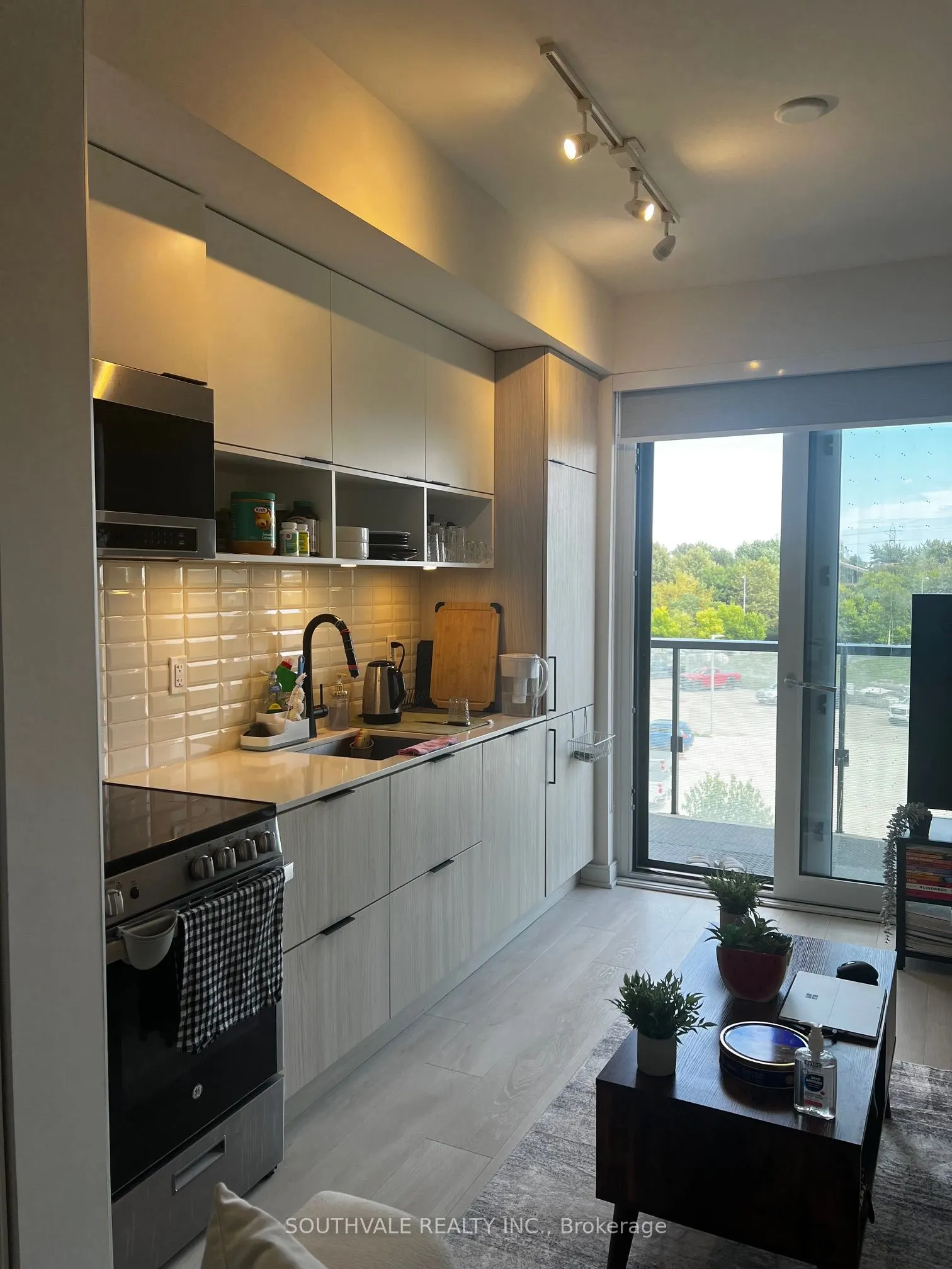 35 Rolling Mills Road, #S435