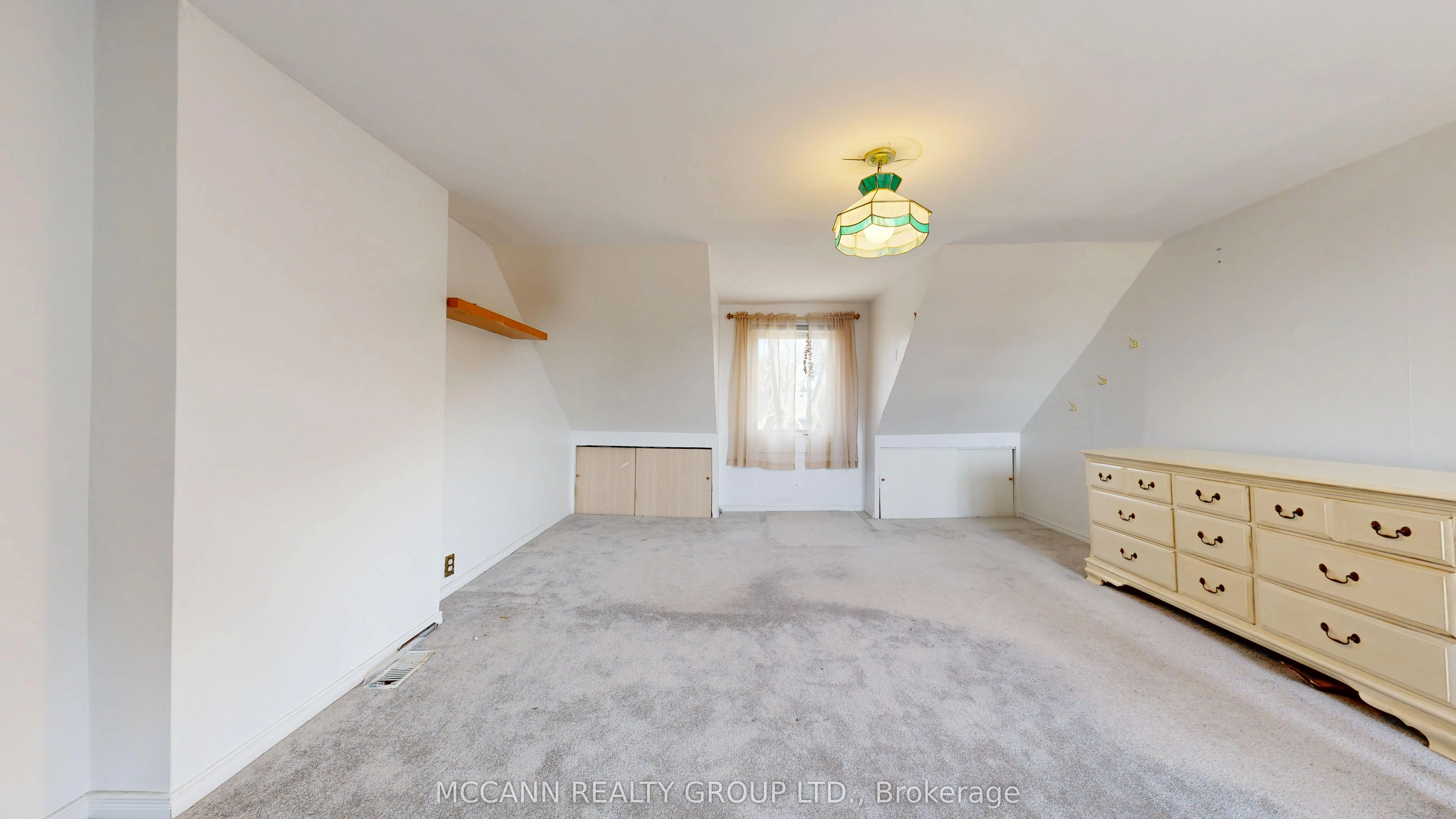 32 Macklem Avenue, #Upper