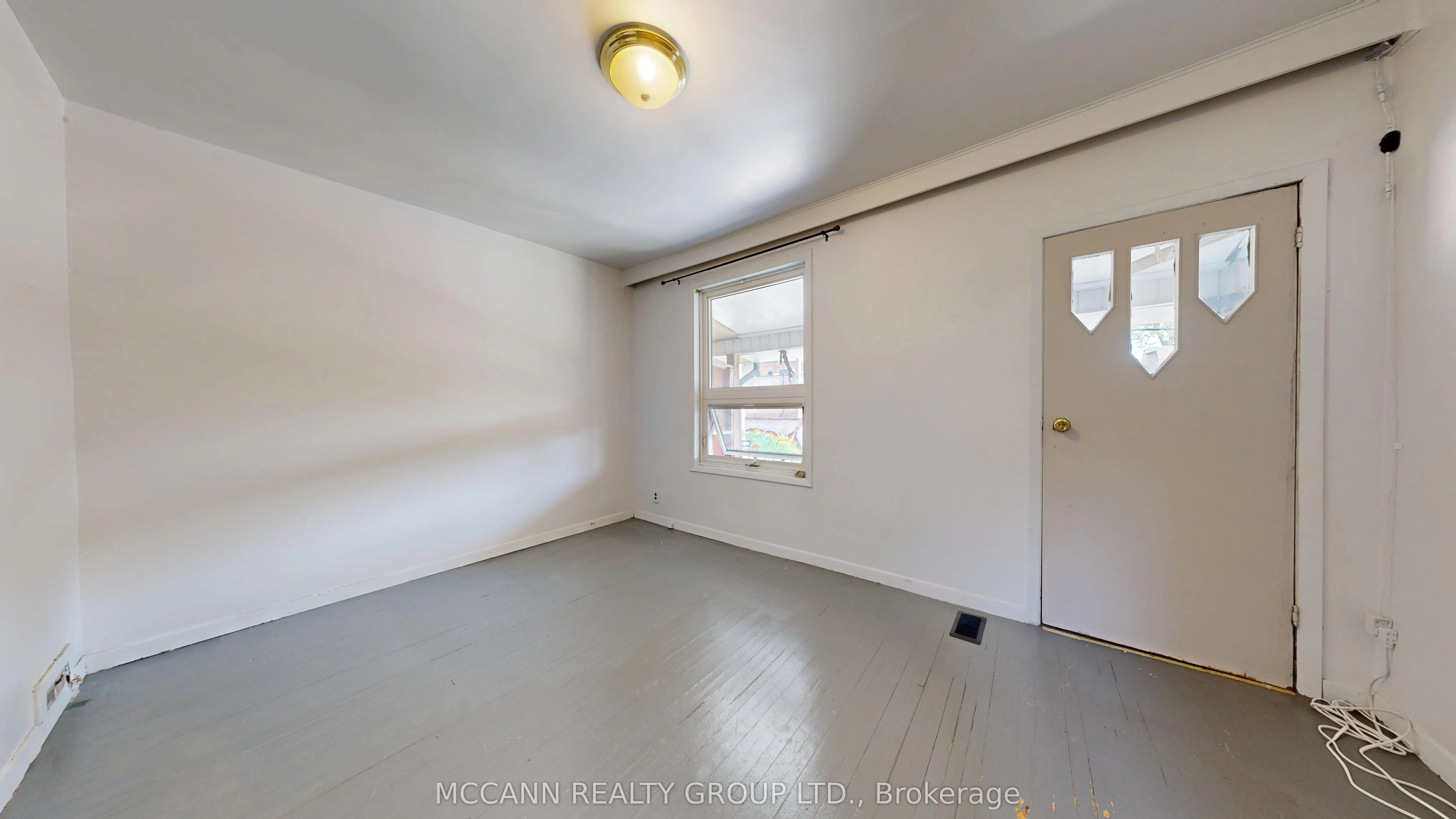32 Macklem Avenue, #Upper