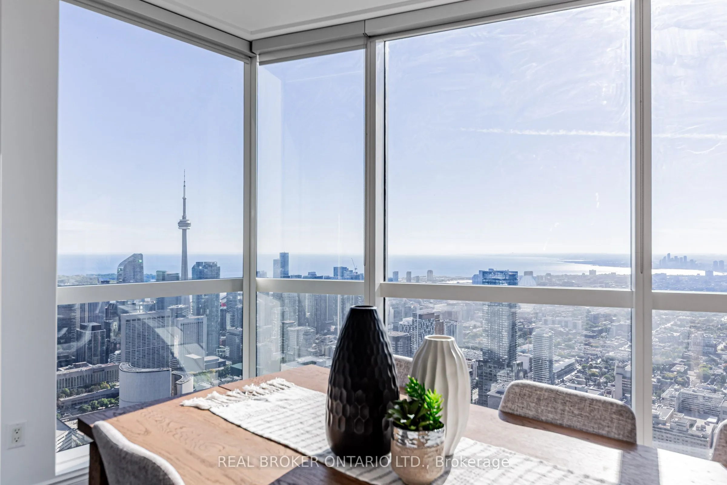 388 Yonge Street, #7510