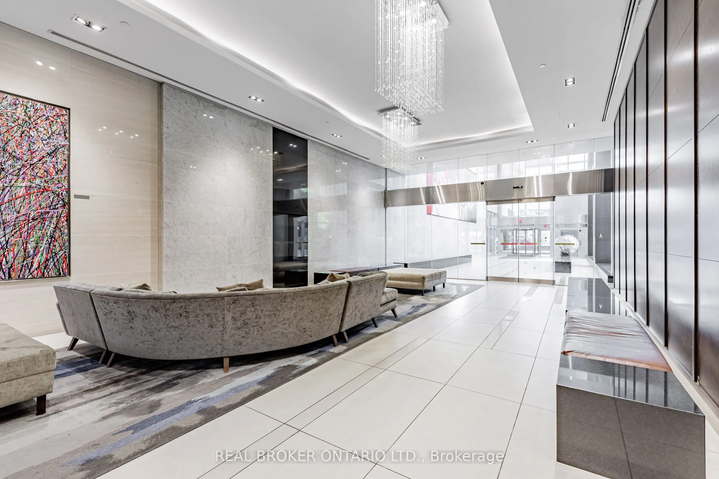 388 Yonge Street, #7510