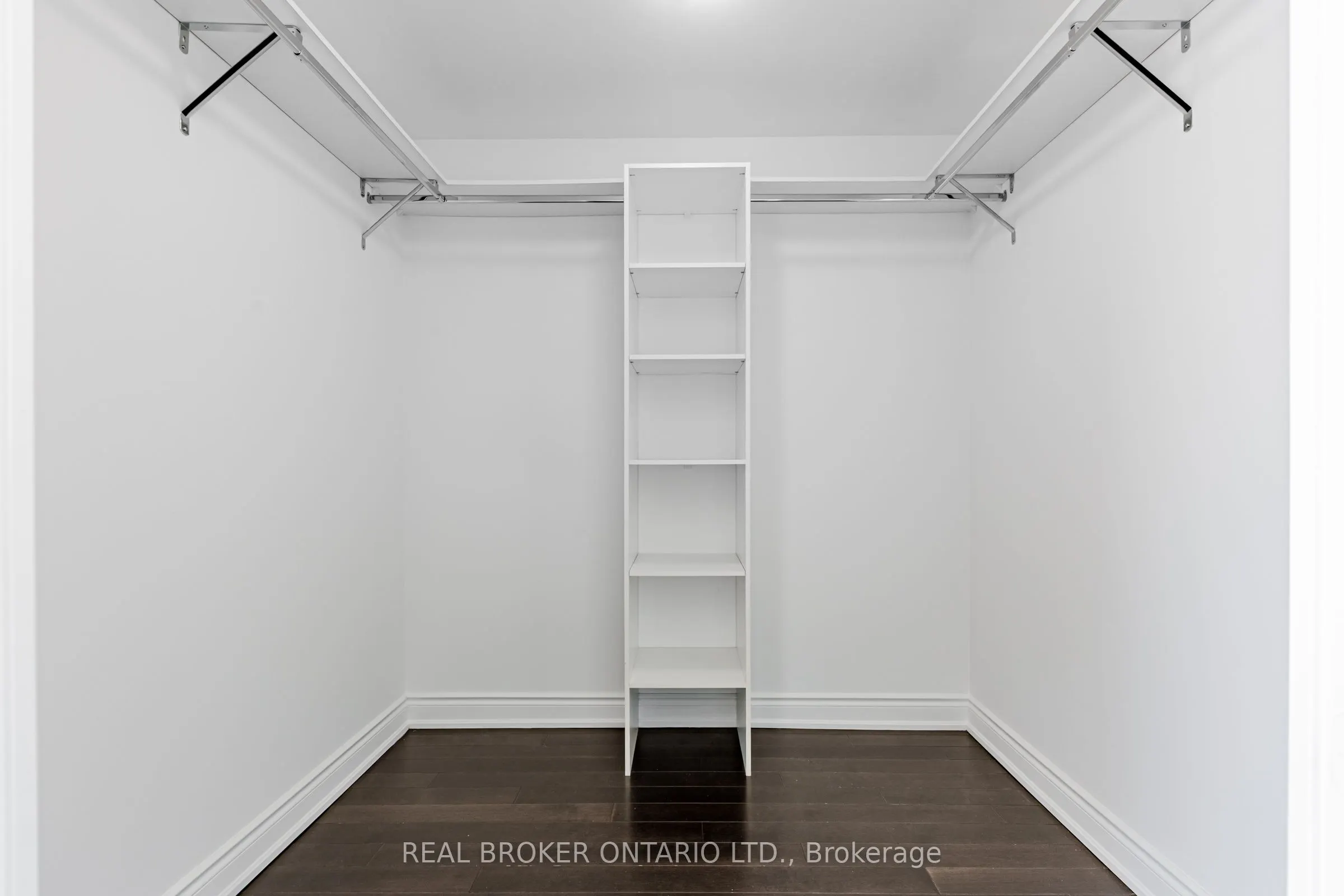 388 Yonge Street, #7510