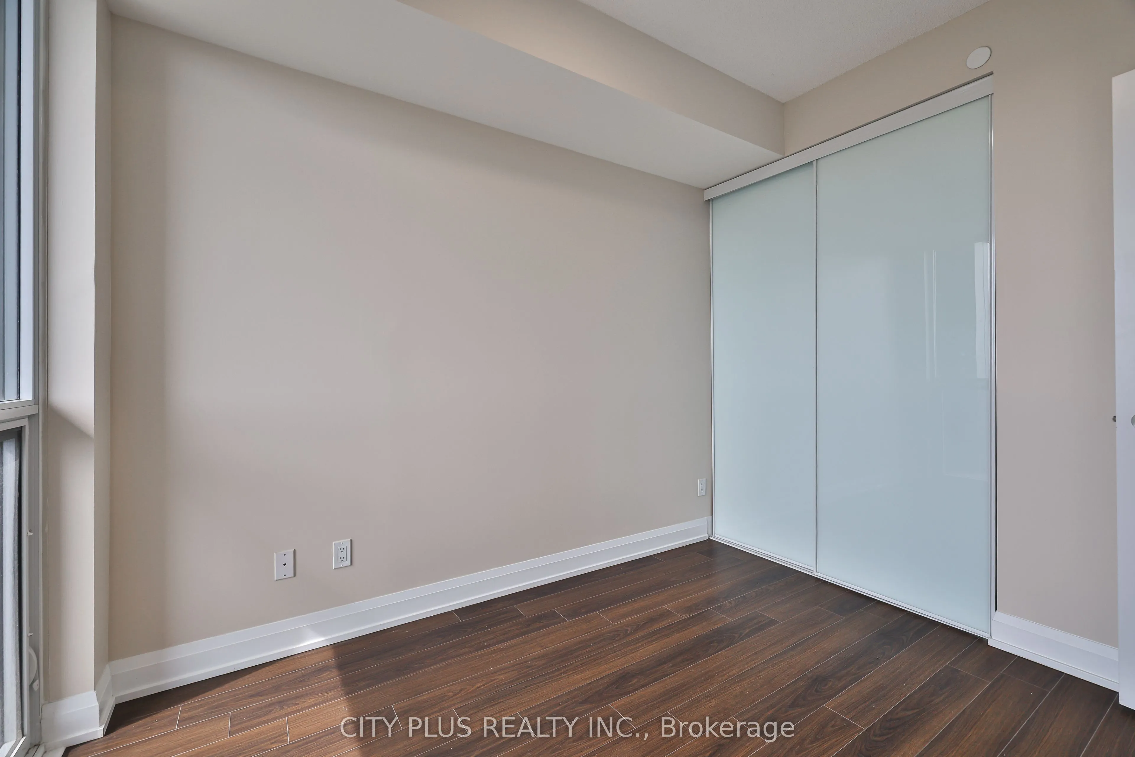 18 Graydon Hall Drive, #2311