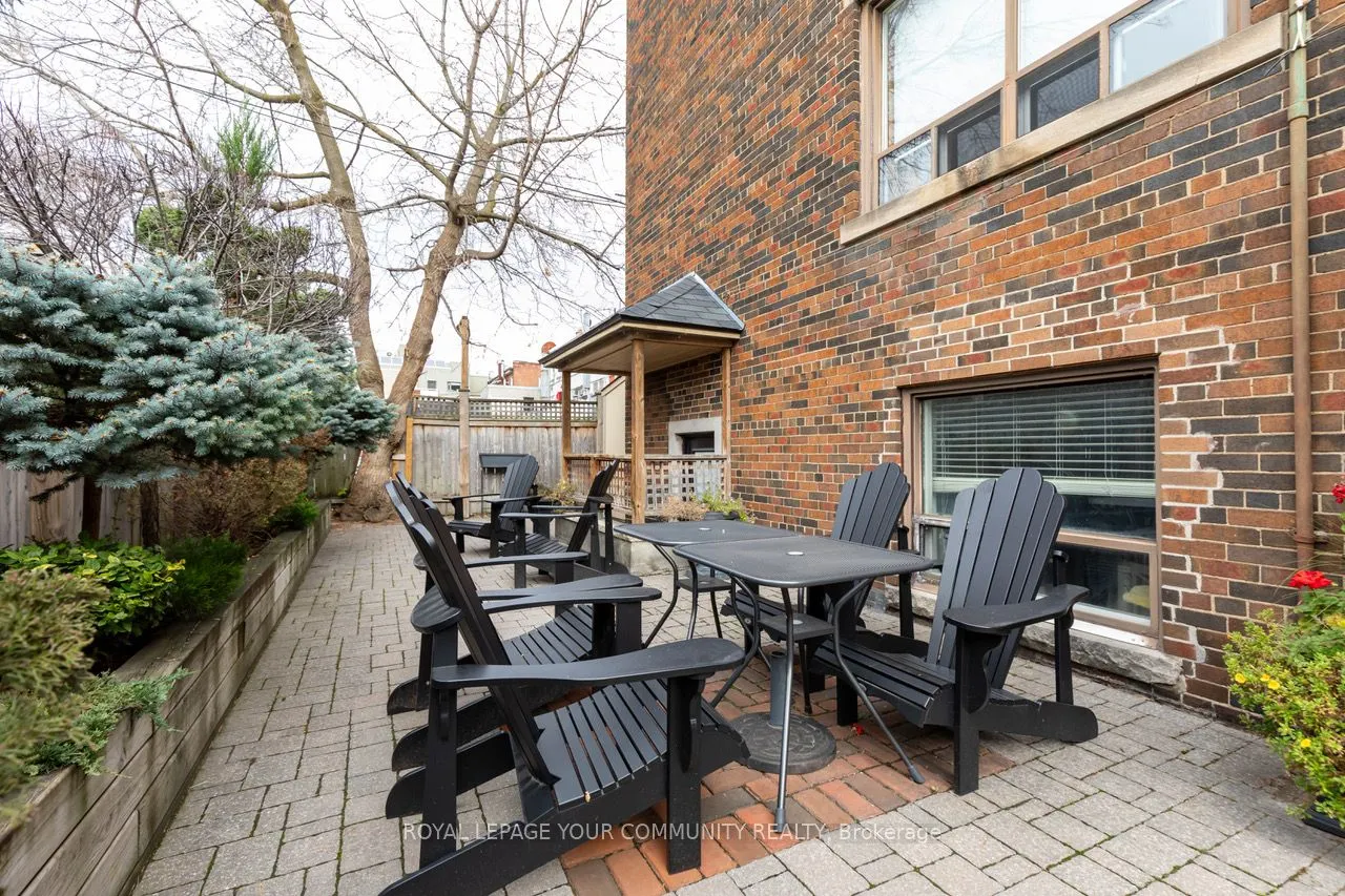 922 Bathurst Street, #16